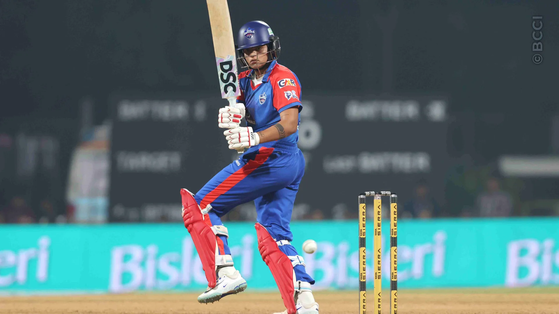 TATA WPL 2026: Match 11 - Delhi Capitals vs Royal Challengers Bengaluru — photo 13
