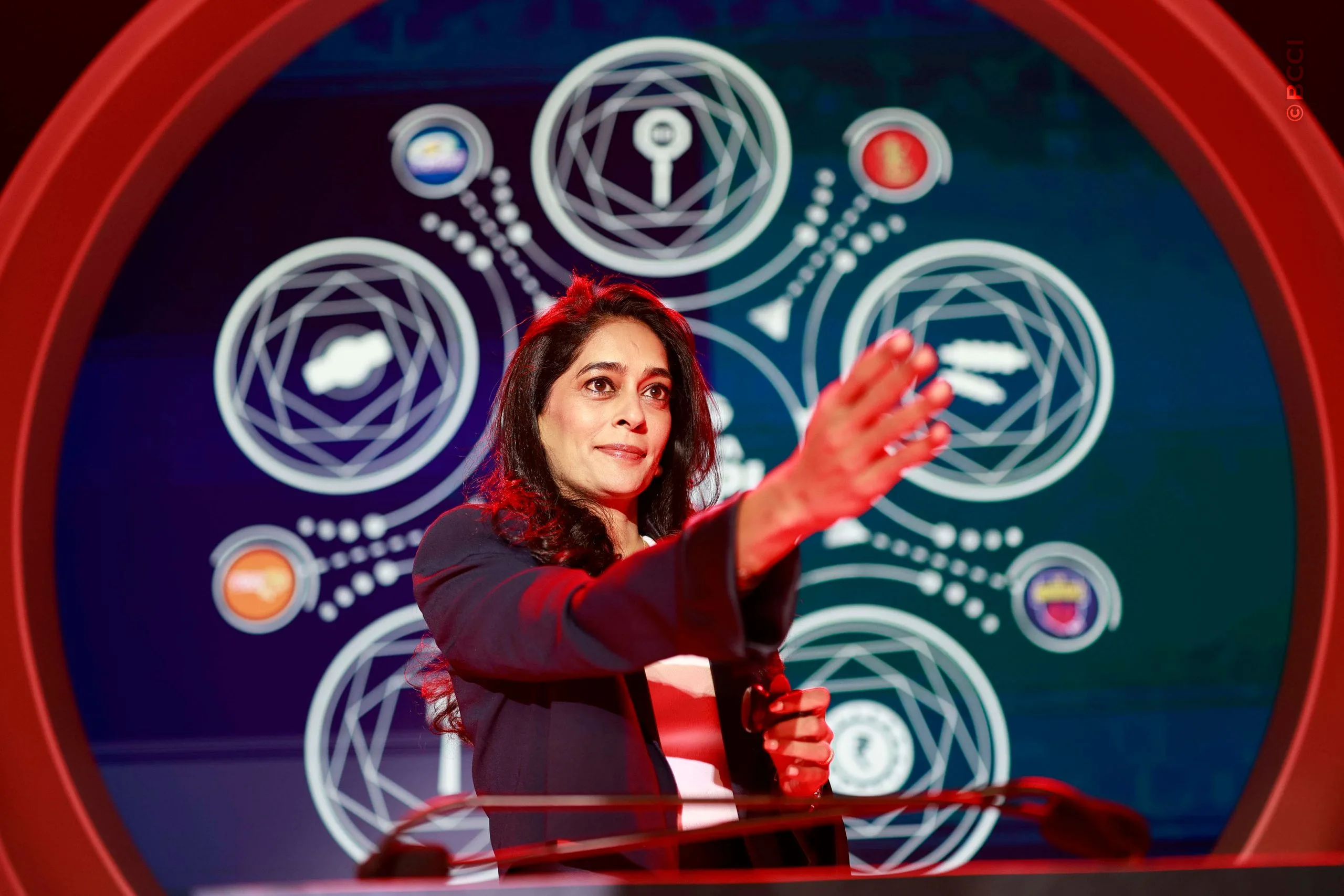 Mallika Sagar, Auctioneer during the Women's Premier League Auction, held at Grand Hyatt Kochi Bolgatty, Kochi, India on 28th October 2026.Photo: Deepak Malik / CREIMAS for BCCI