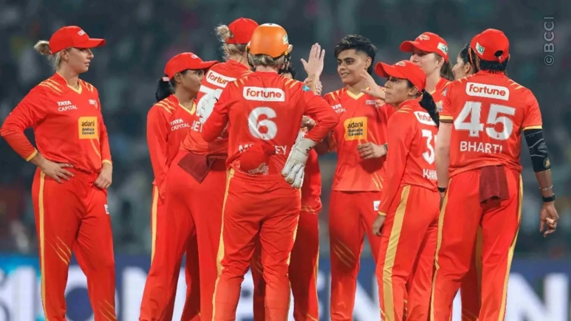 TATA WPL 2026: Match 9 - Royal Challengers Bengaluru vs Gujarat Giants — photo 7