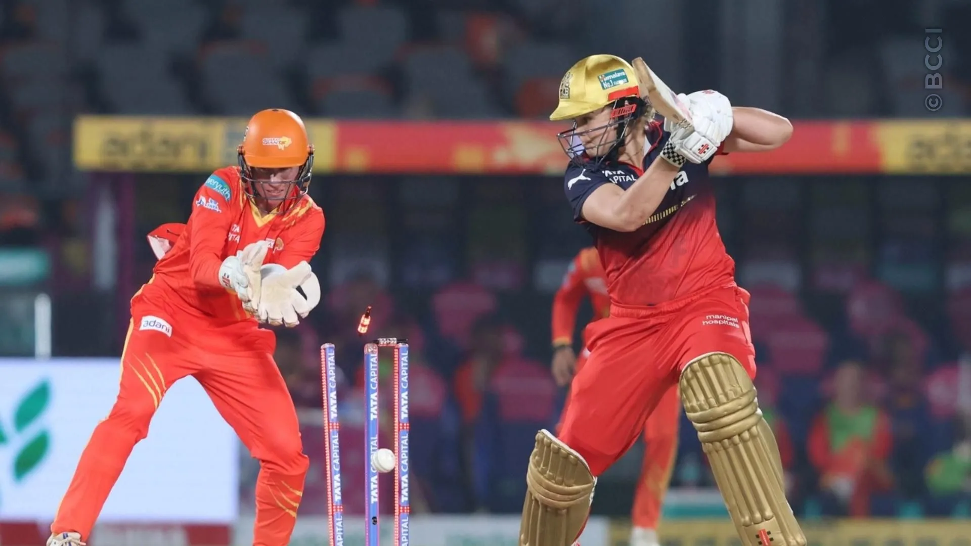 TATA WPL 2026: Match 12 - Gujarat Giants vs Royal Challengers Bengaluru — photo 3
