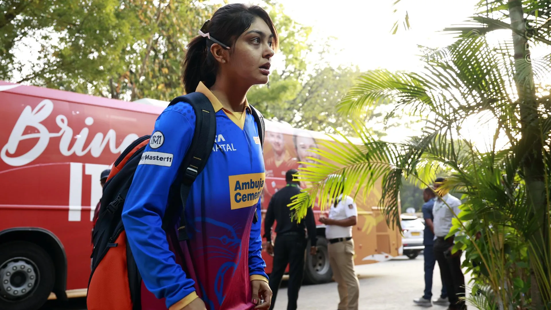 TATA WPL 2025: Match 12 - Royal Challengers Bengaluru vs Gujarat Giants — photo 5