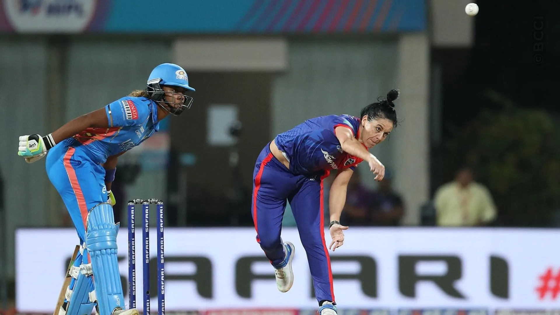 Match Album: Match 18 -  Mumbai Indians vs Delhi Capitals — photo 3