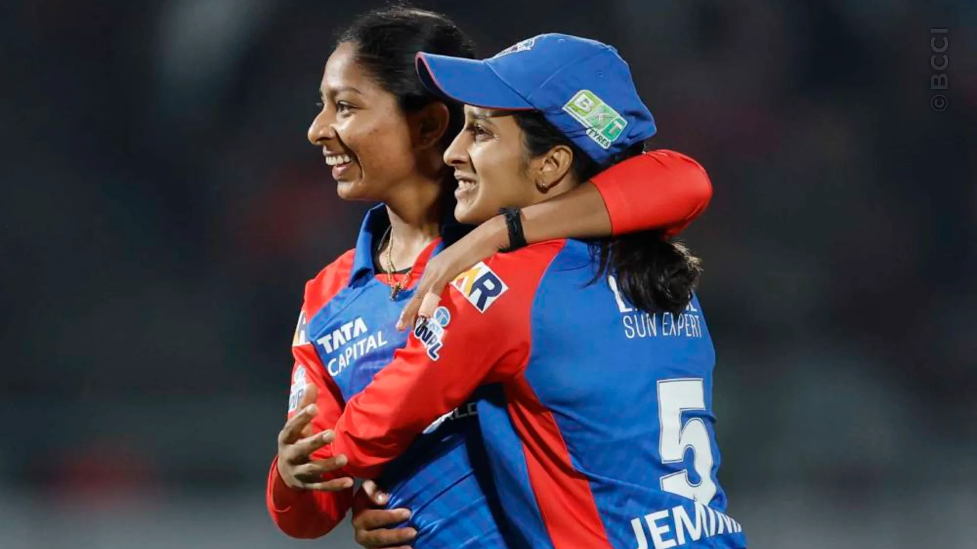 TATA WPL 2026: Match 15 - Royal Challengers Bengaluru vs Delhi Capitals — photo 11