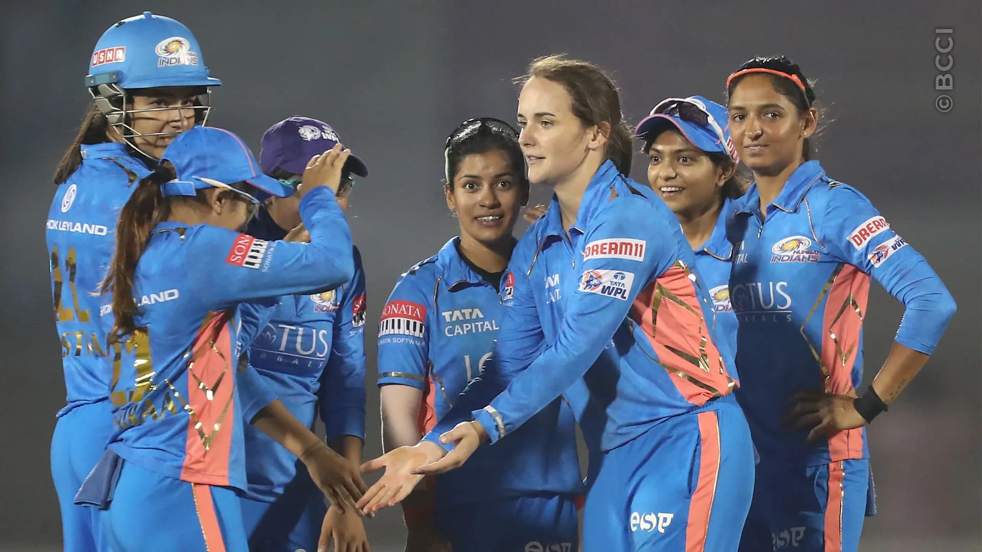 Match Album: Match 10 -  UP Warriorz vs Mumbai Indians — photo 23