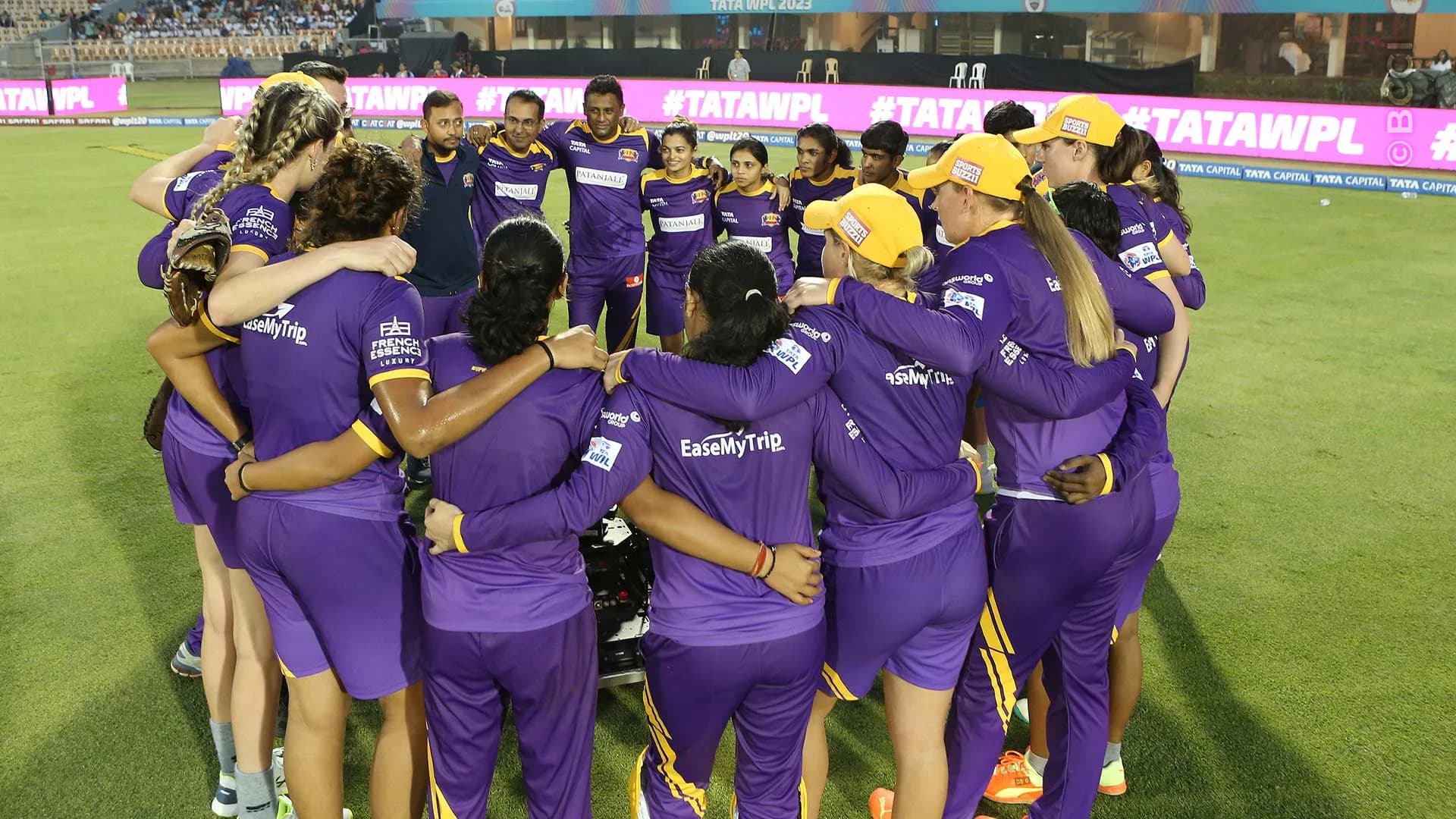Match Album: Match 10 -  UP Warriorz vs Mumbai Indians — photo 4