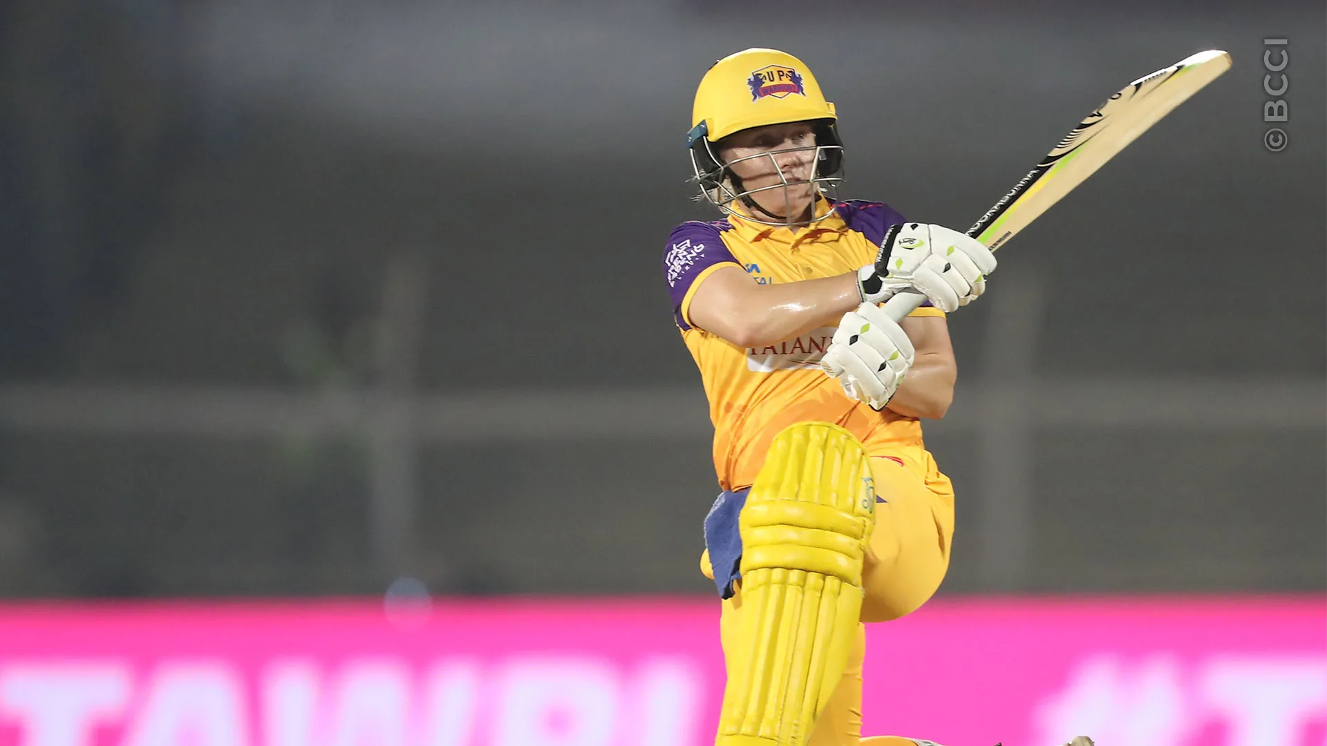 Match Album: Match 10 -  UP Warriorz vs Mumbai Indians — photo 24