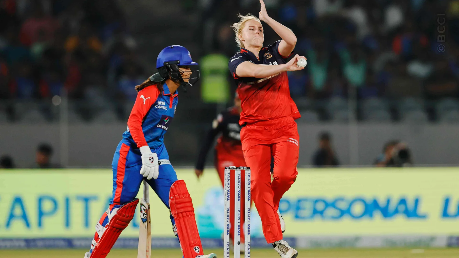 TATA WPL 2025: Match 4 - Delhi Capitals vs Royal Challengers Bengaluru — photo 18