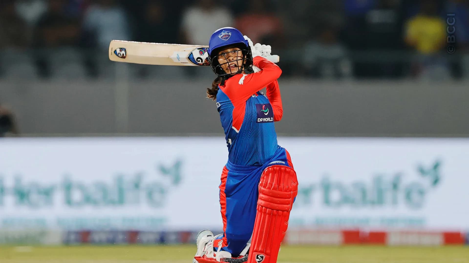 TATA WPL 2025: Match 4 - Delhi Capitals vs Royal Challengers Bengaluru — photo 16