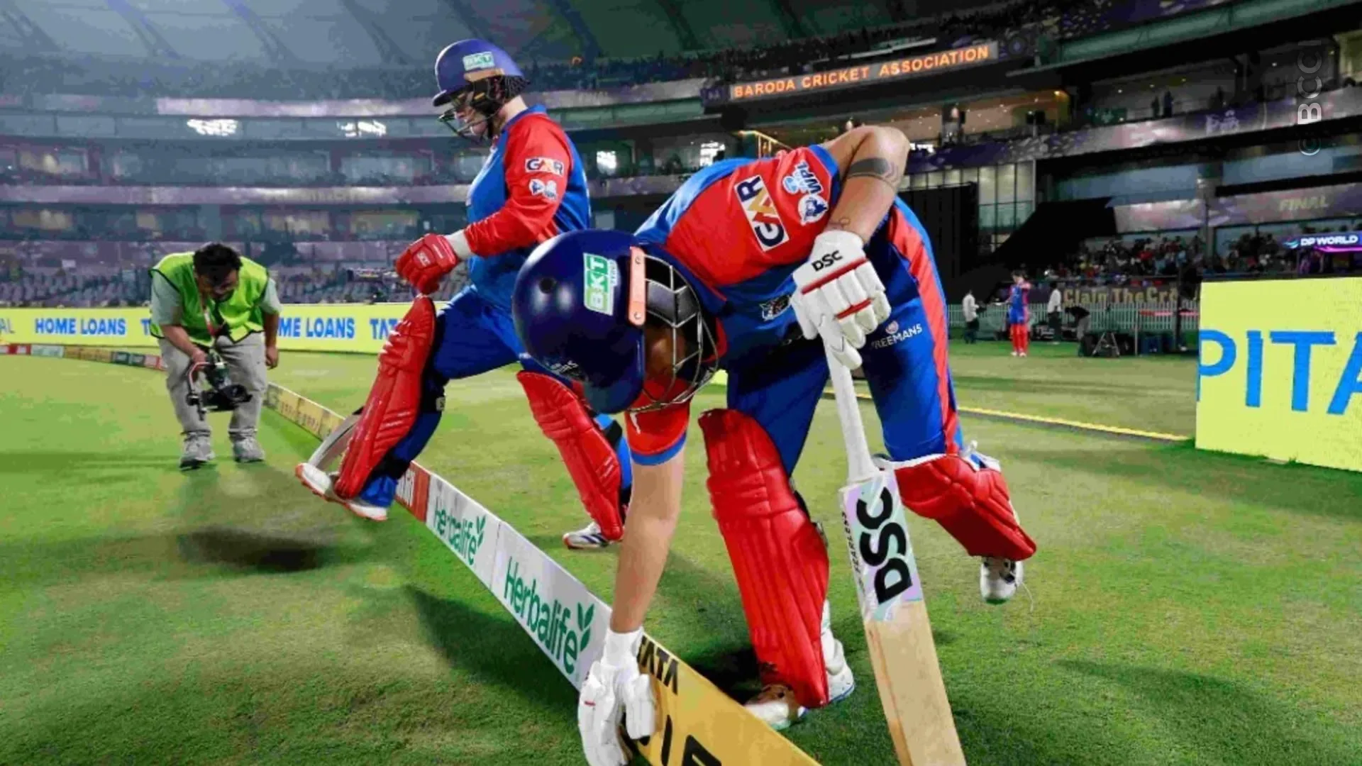 TATA WPL 2026: Final - Royal Challengers Bengaluru vs Delhi Capitals — photo 11