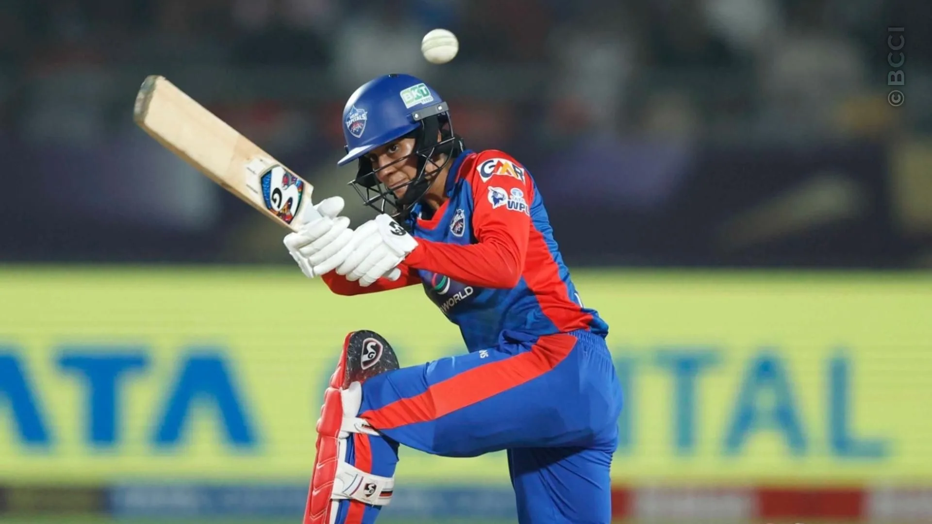TATA WPL 2026: Final - Royal Challengers Bengaluru vs Delhi Capitals — photo 22