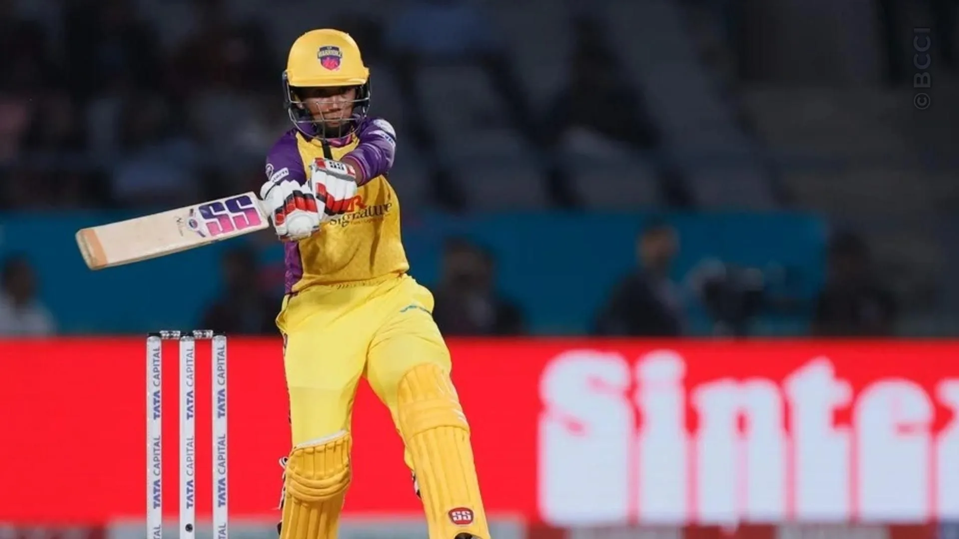 TATA WPL 2025: Match 6 - UP Warriorz vs Delhi Capitals — photo 9