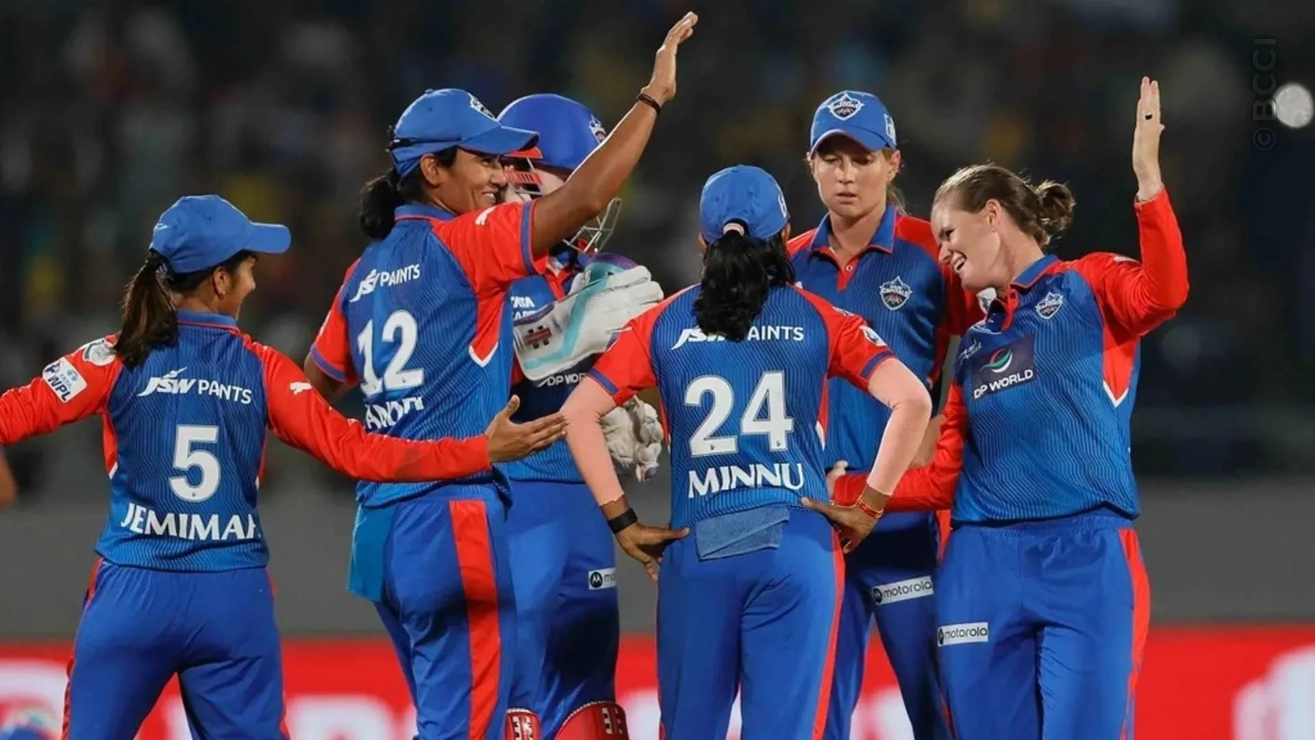 TATA WPL 2025: Match 6 - UP Warriorz vs Delhi Capitals — photo 24