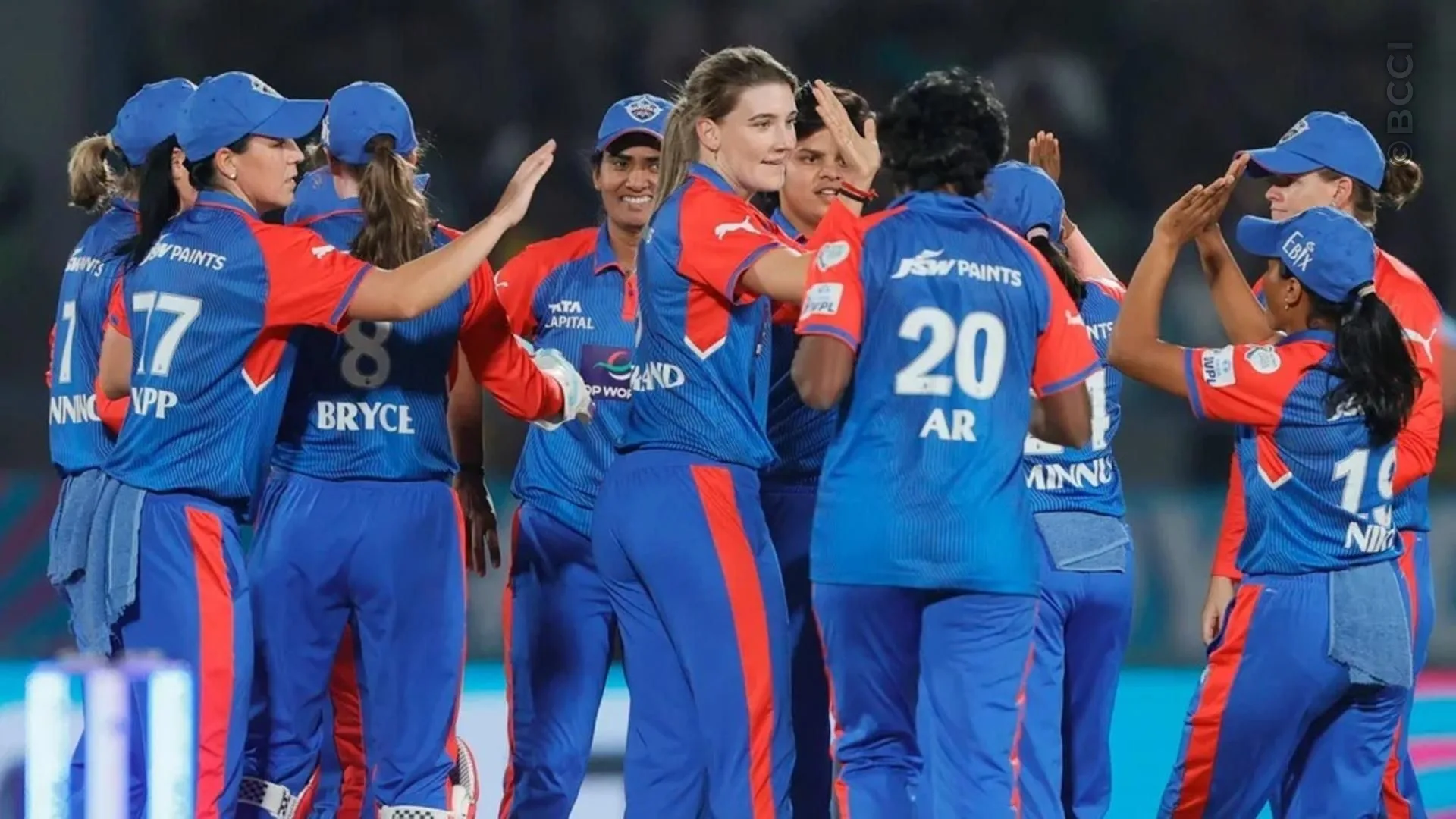 TATA WPL 2025: Match 6 - UP Warriorz vs Delhi Capitals — photo 10