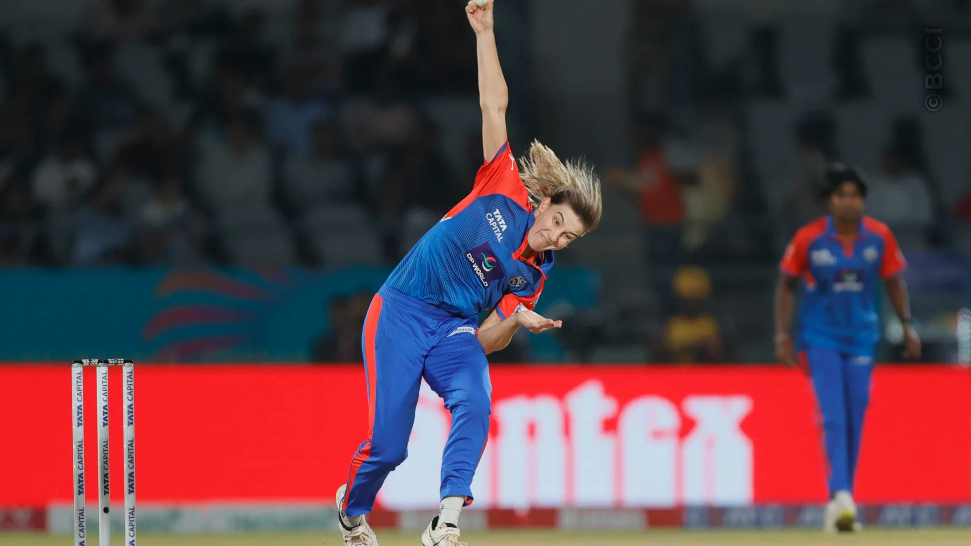 TATA WPL 2025: Match 6 - UP Warriorz vs Delhi Capitals — photo 14