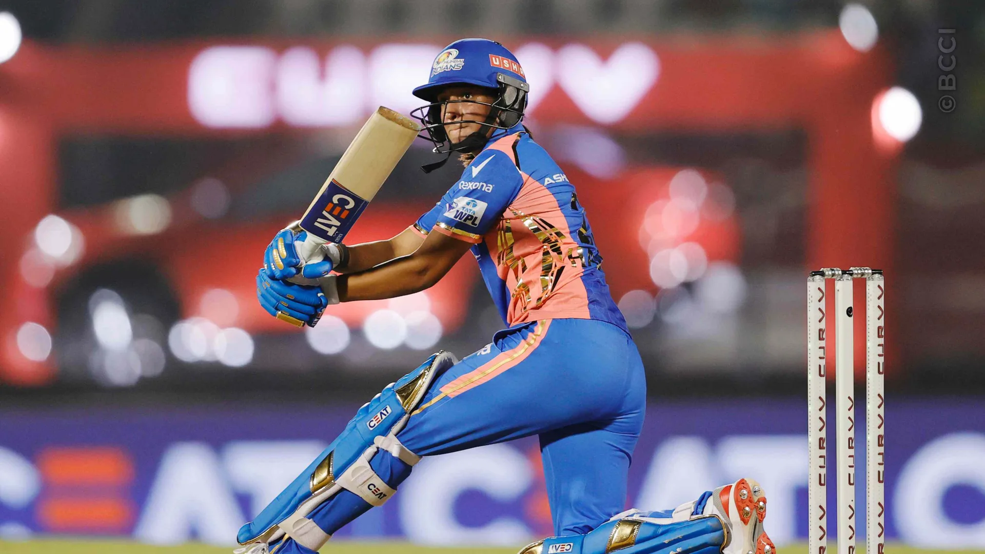 TATA WPL 2025: Match 19 - Mumbai Indians vs Gujarat Giants — photo 19