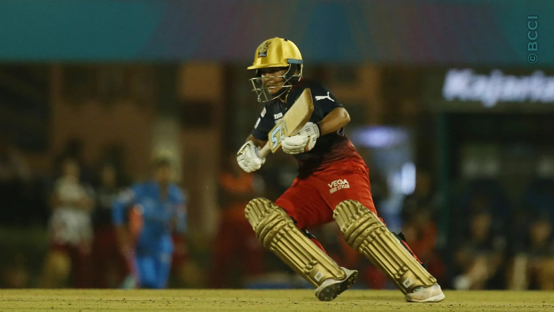 Match Album: Match 4 - Mumbai Indians vs Royal Challengers Bangalore — photo 16