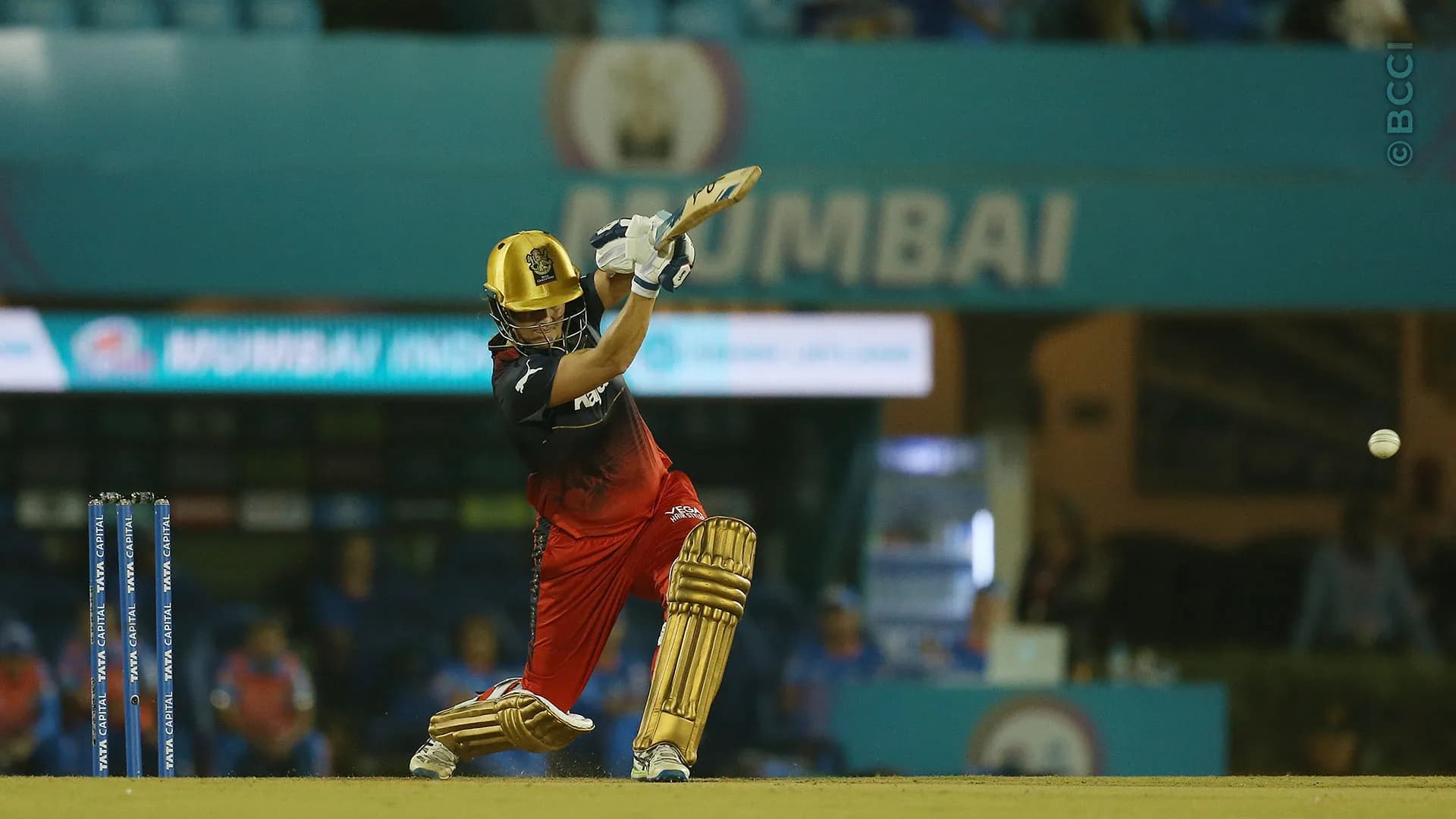 Match Album: Match 4 - Mumbai Indians vs Royal Challengers Bangalore — photo 5