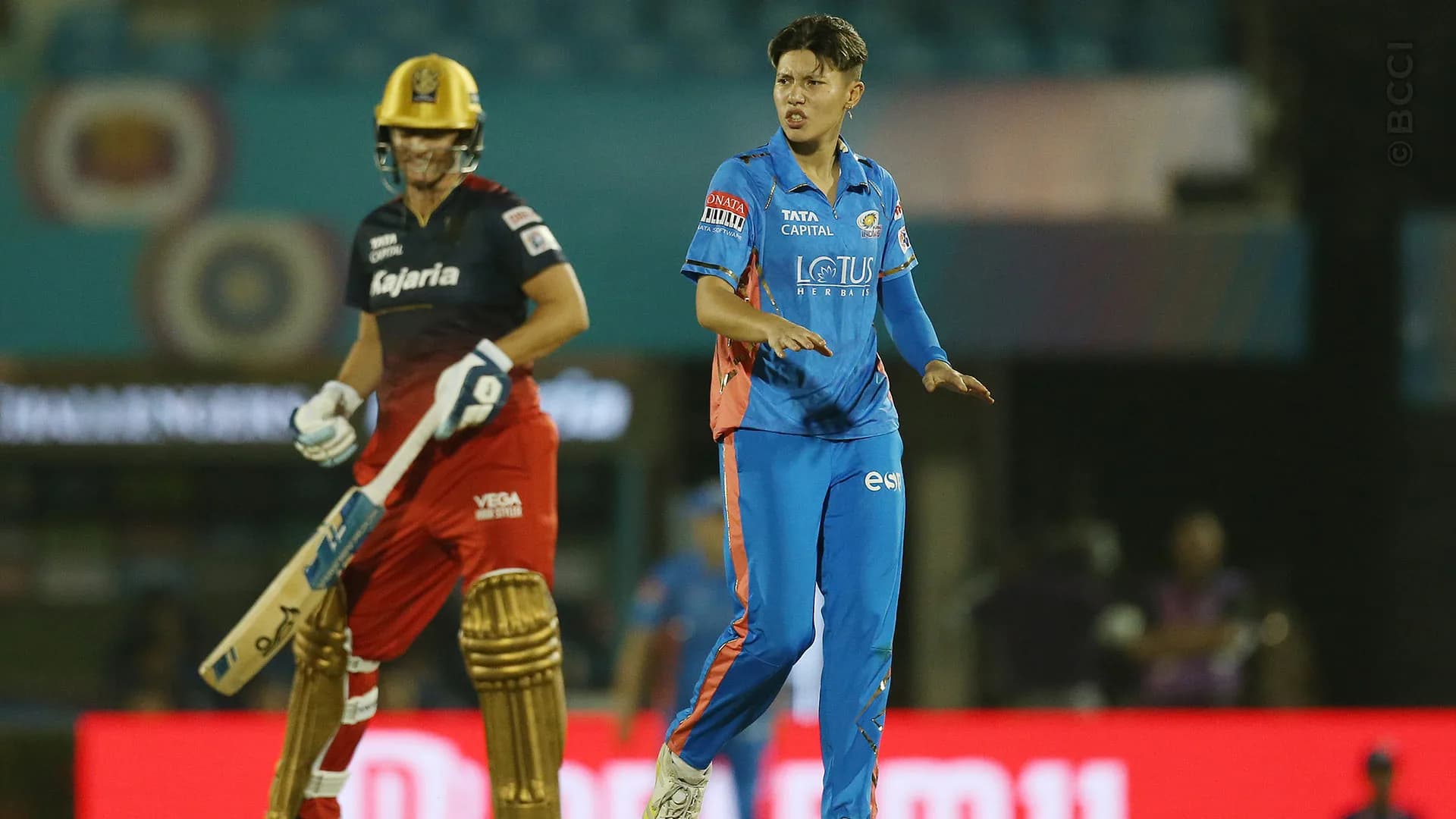 Match Album: Match 4 - Mumbai Indians vs Royal Challengers Bangalore — photo 6