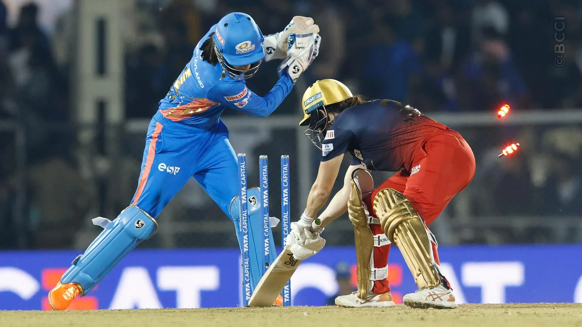 Match Album: Match 4 - Mumbai Indians vs Royal Challengers Bangalore — photo 22
