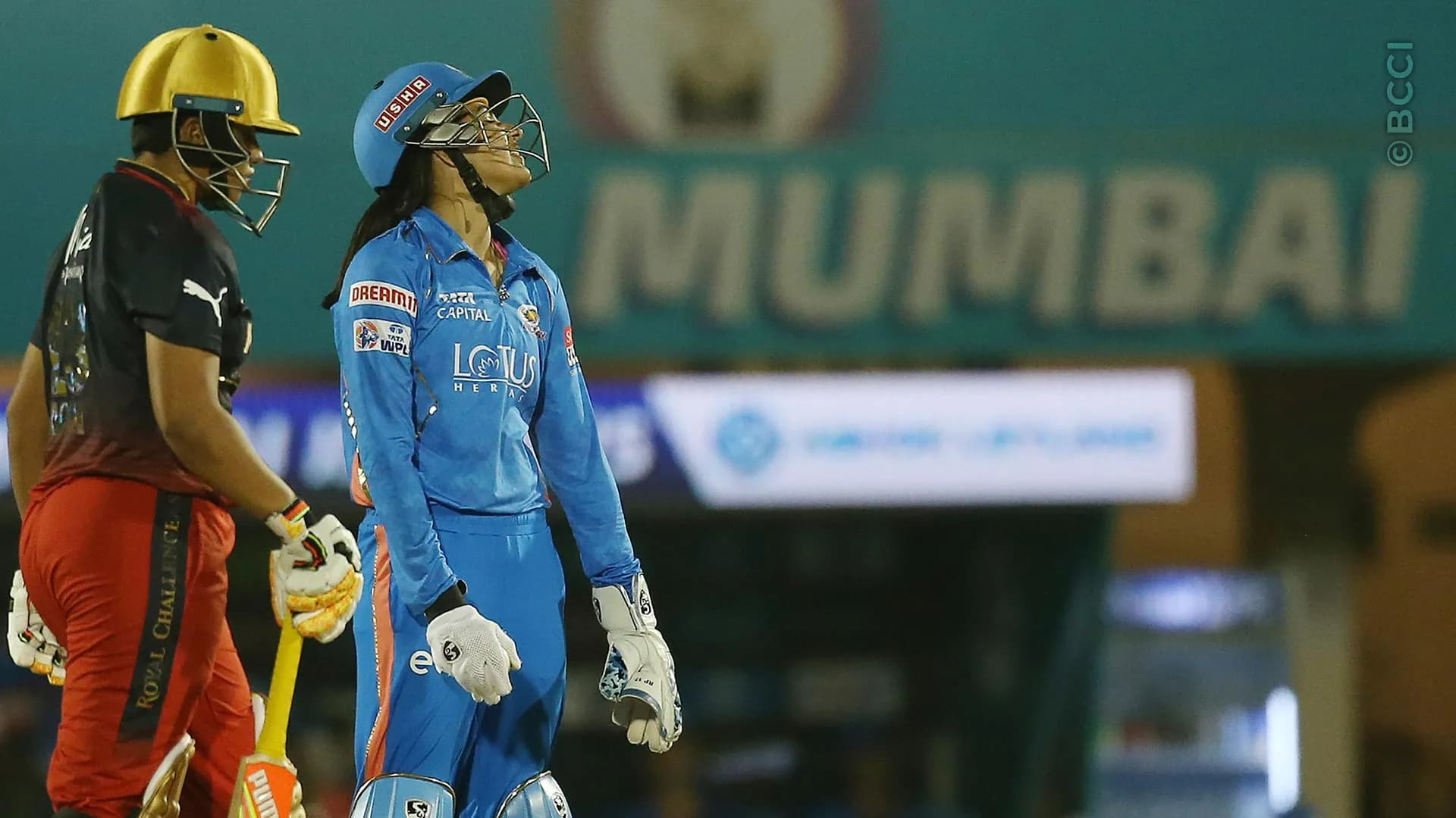 Match Album: Match 4 - Mumbai Indians vs Royal Challengers Bangalore — photo 11