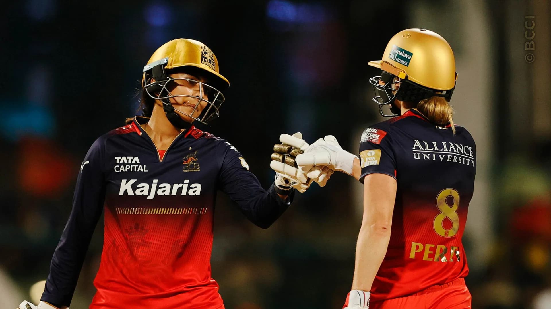 TATA WPL 2025: Match 14 - Royal Challengers Bengaluru vs Delhi Capitals — photo 16