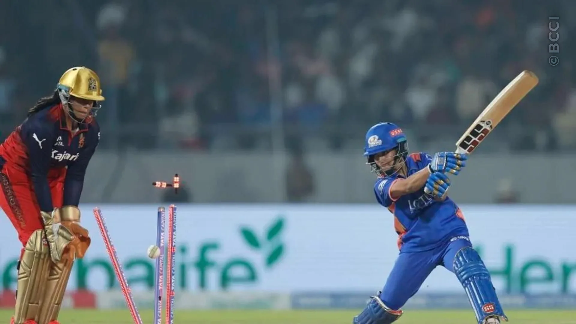 TATA WPL 2026: Match 16 - Royal Challengers Bengaluru vs Mumbai Indians — photo 16