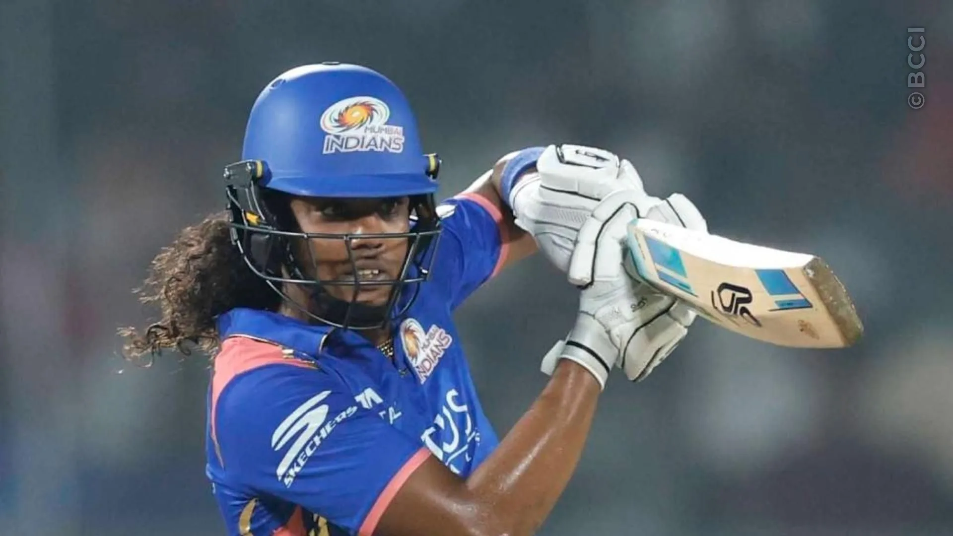 TATA WPL 2026: Match 16 - Royal Challengers Bengaluru vs Mumbai Indians — photo 6