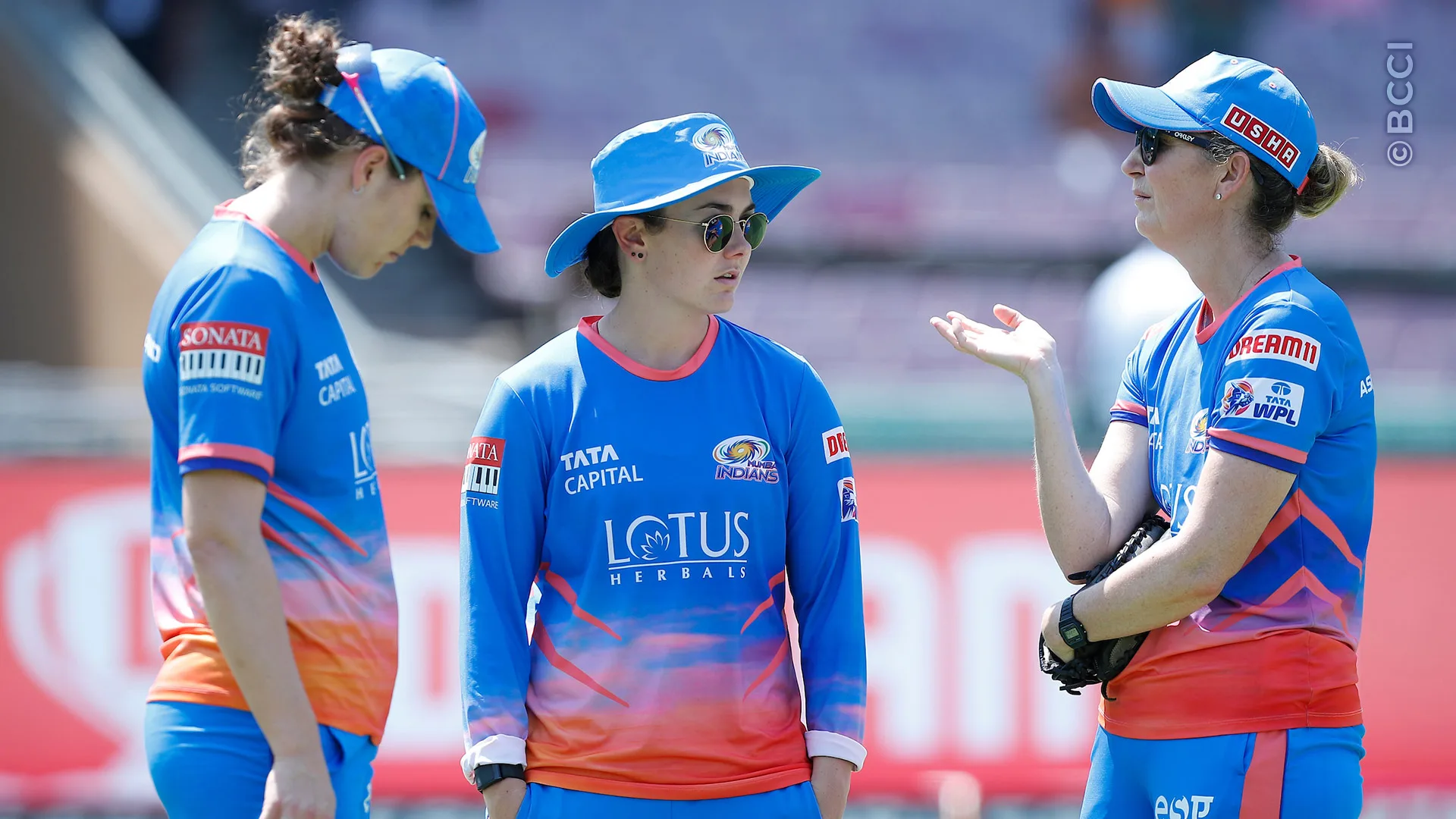 Match Album: Match 19 - Royal Challengers Bangalore vs Mumbai Indians — photo 3