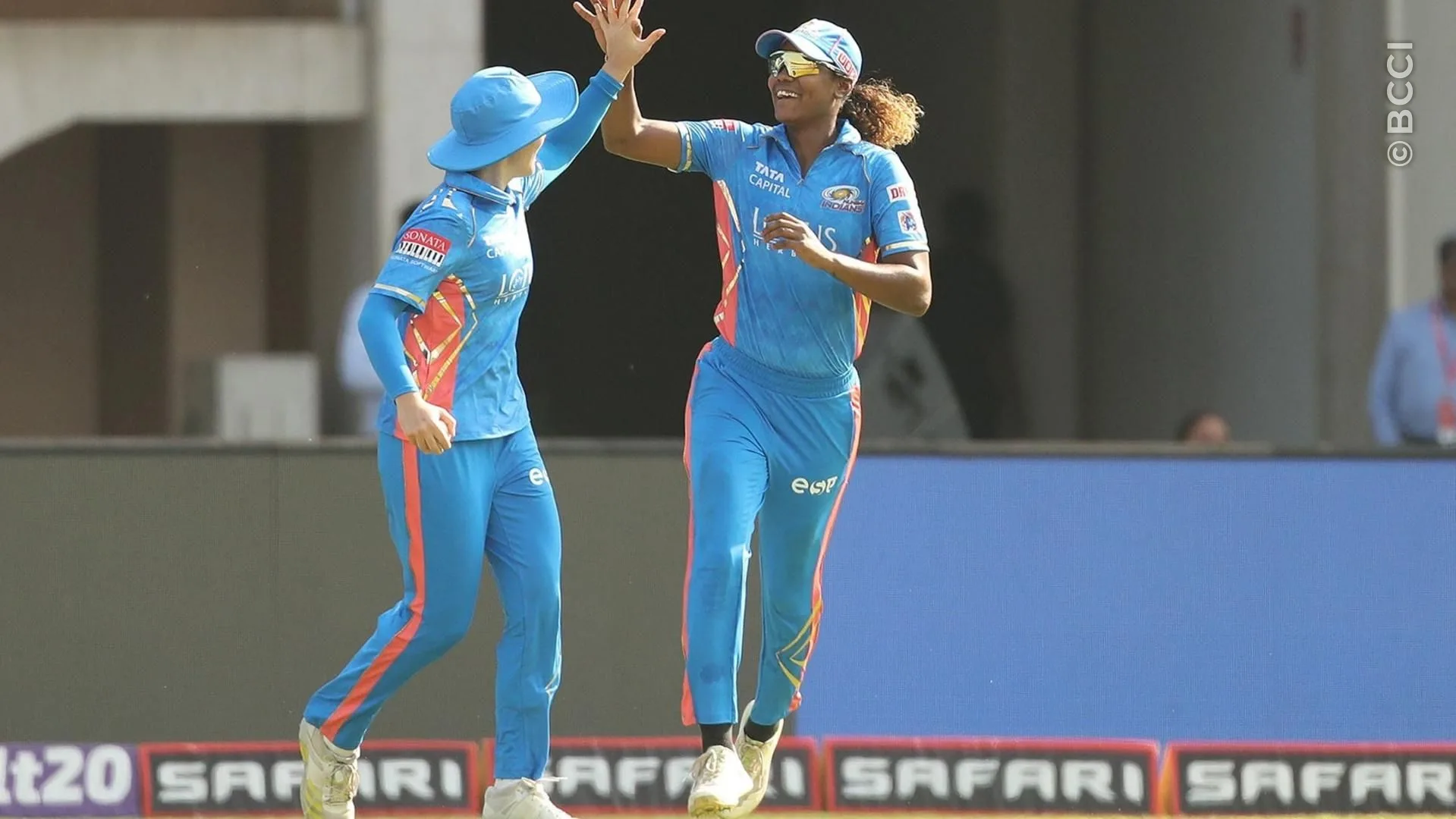 Match Album: Match 19 - Royal Challengers Bangalore vs Mumbai Indians — photo 12