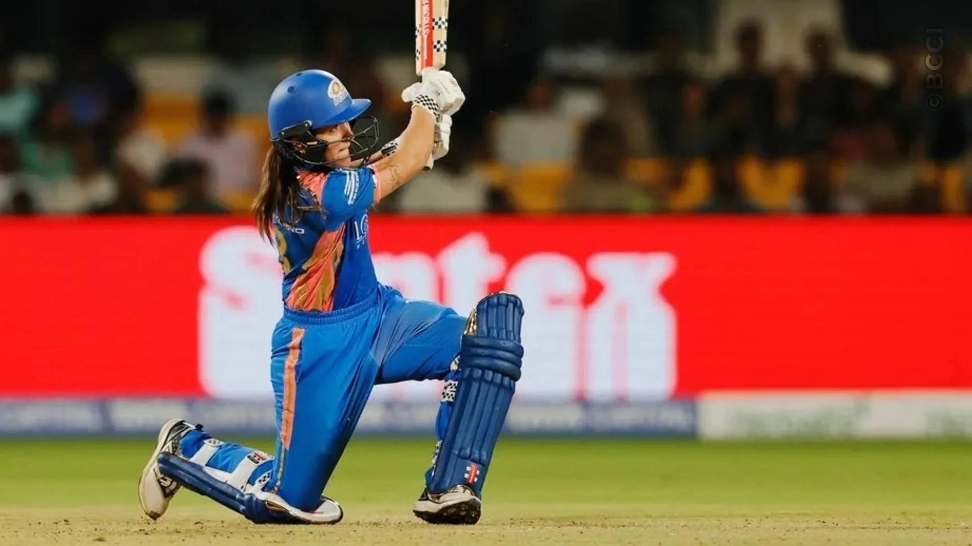 TATA WPL 2025: Match 13 - Delhi Capitals vs Mumbai Indians — photo 23