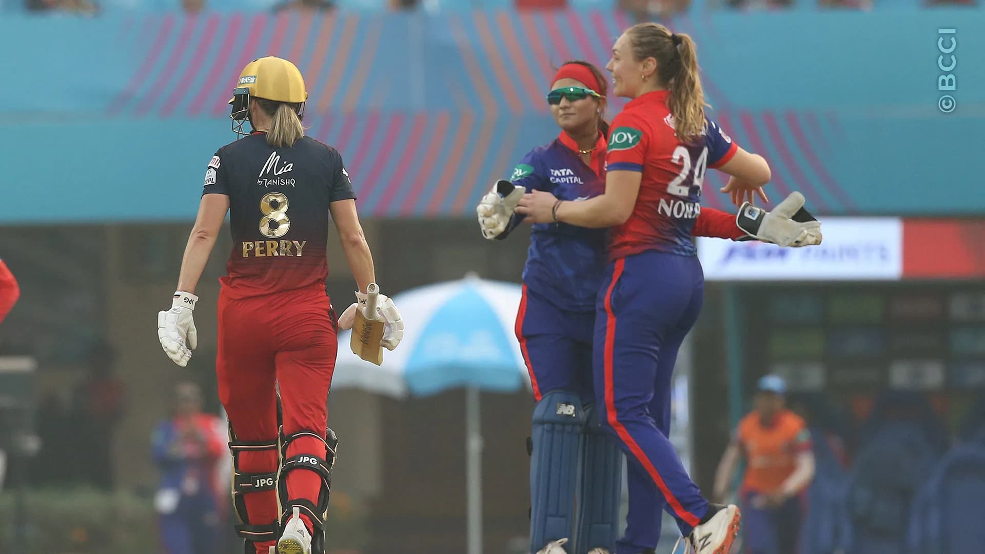 Match Album: Match 2 - Royal Challengers Bangalore vs Delhi Capitals — photo 20