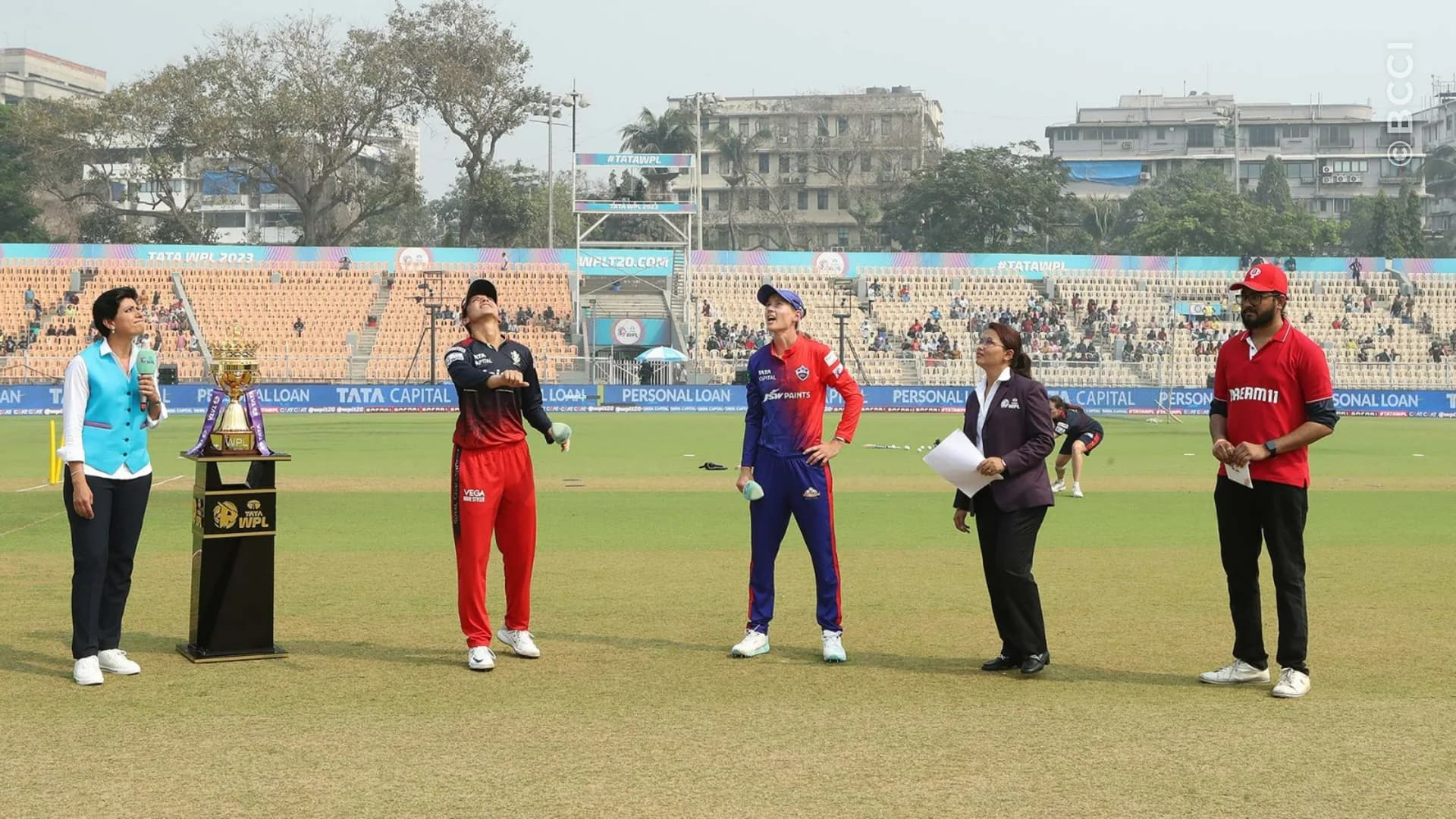 Match Album: Match 2 - Royal Challengers Bangalore vs Delhi Capitals — photo 2