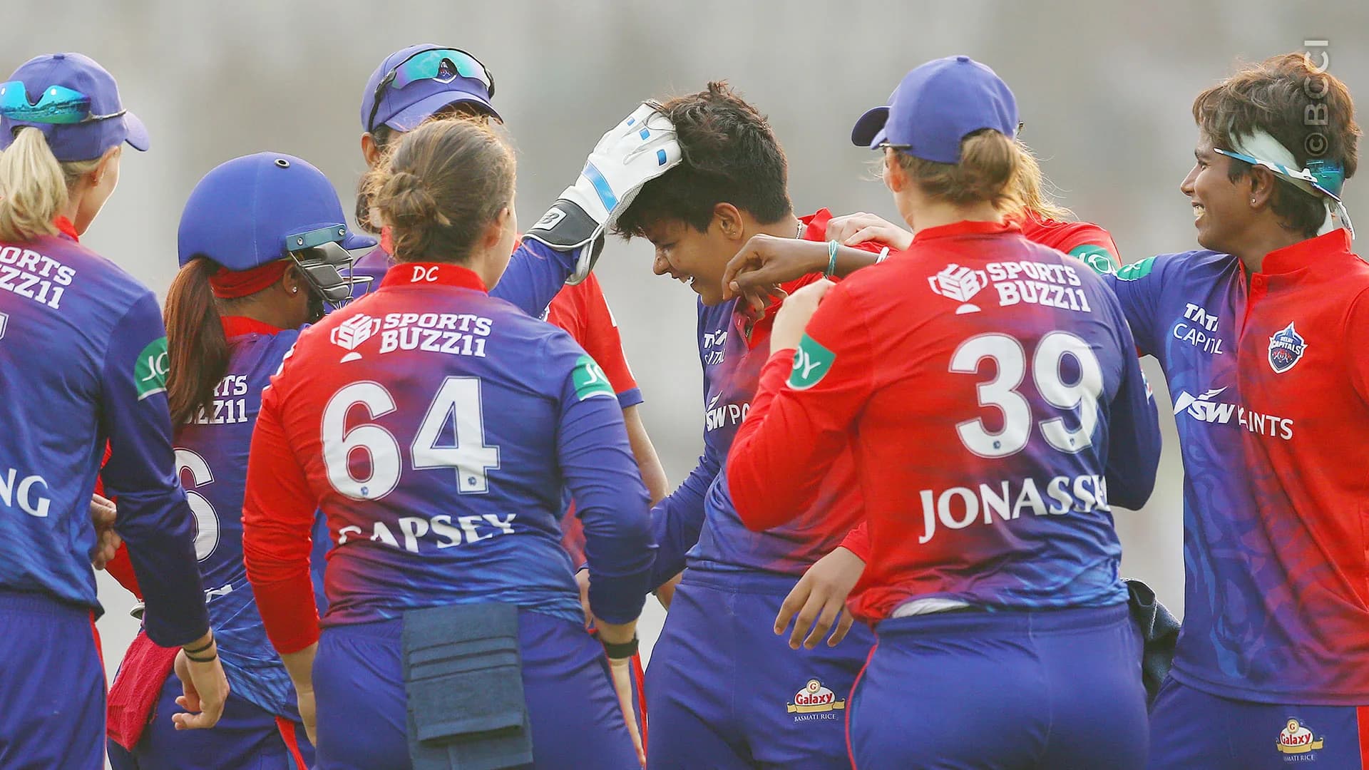 Match Album: Match 2 - Royal Challengers Bangalore vs Delhi Capitals — photo 14