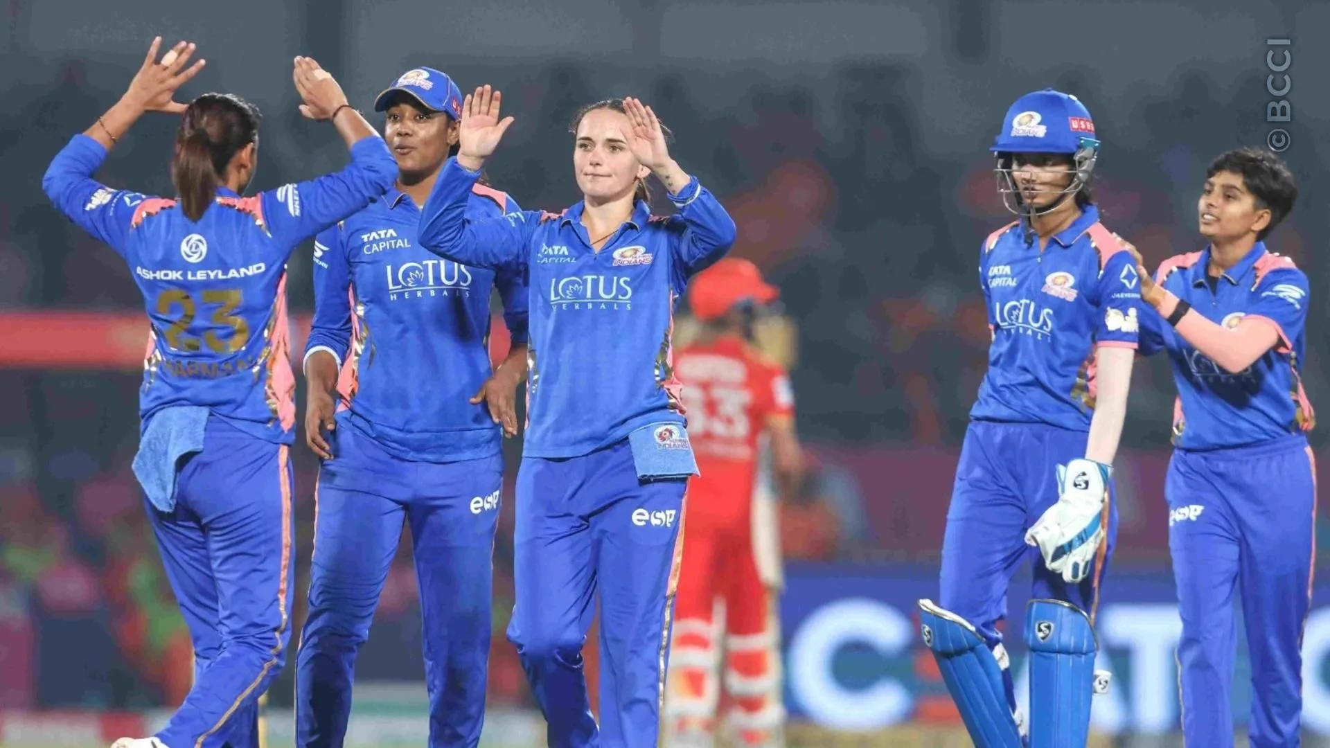 TATA WPL 2026: Match 19 - Gujarat Giants vs Mumbai Indians — photo 17