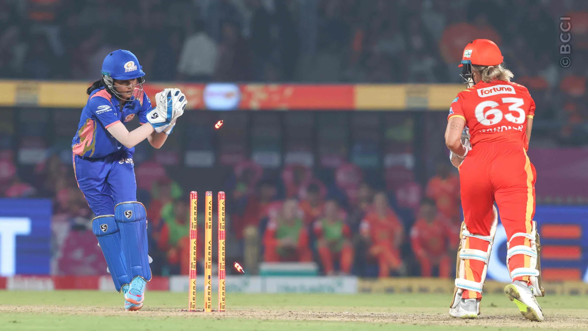 TATA WPL 2026: Match 19 - Gujarat Giants vs Mumbai Indians — photo 16