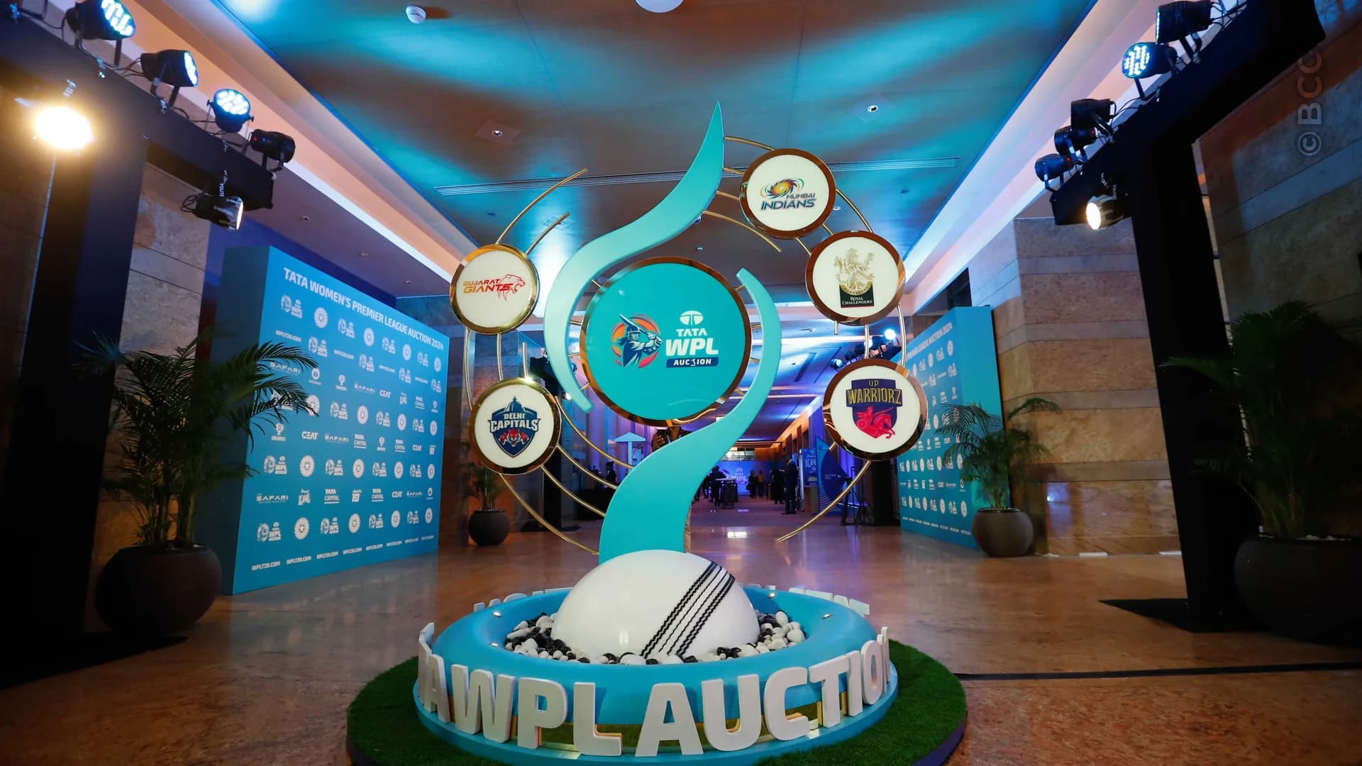 TATA WPL 2024 Player Auction — photo 6