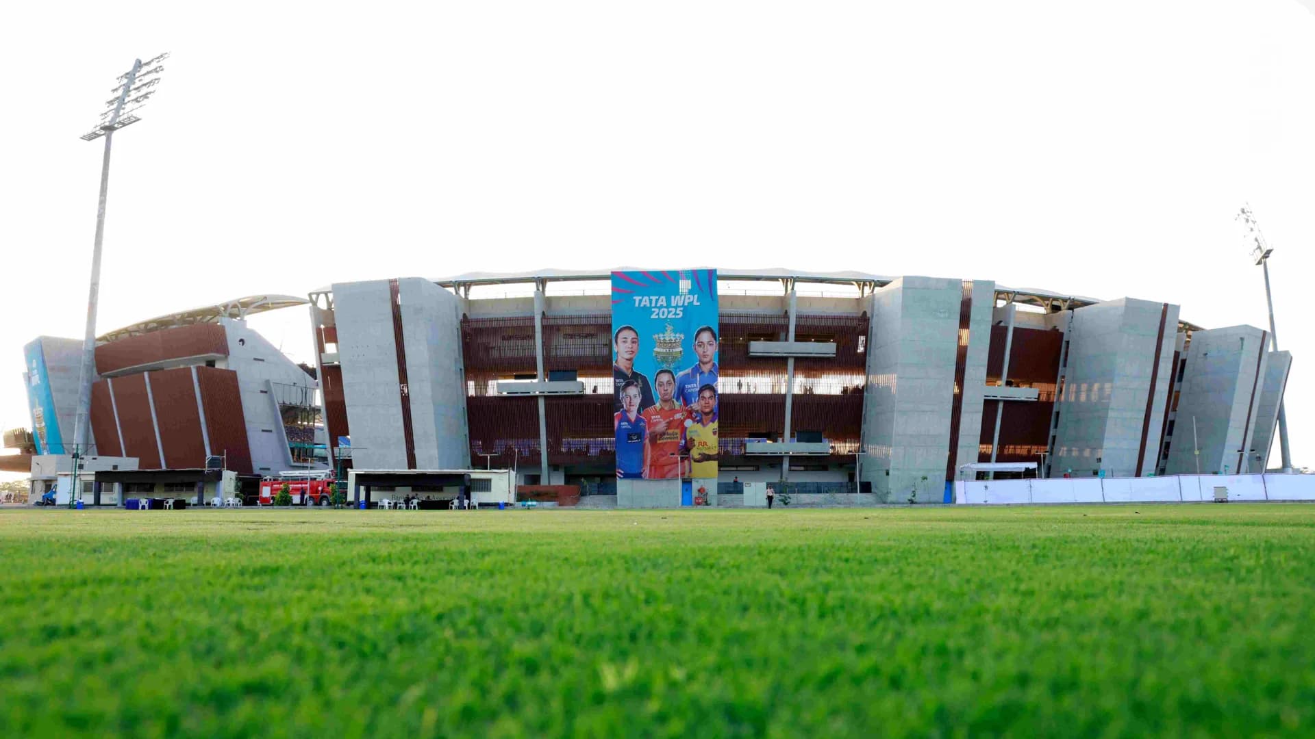 TATA WPL 2025: Match 3 - Gujarat Giants vs UP Warriorz — photo 9