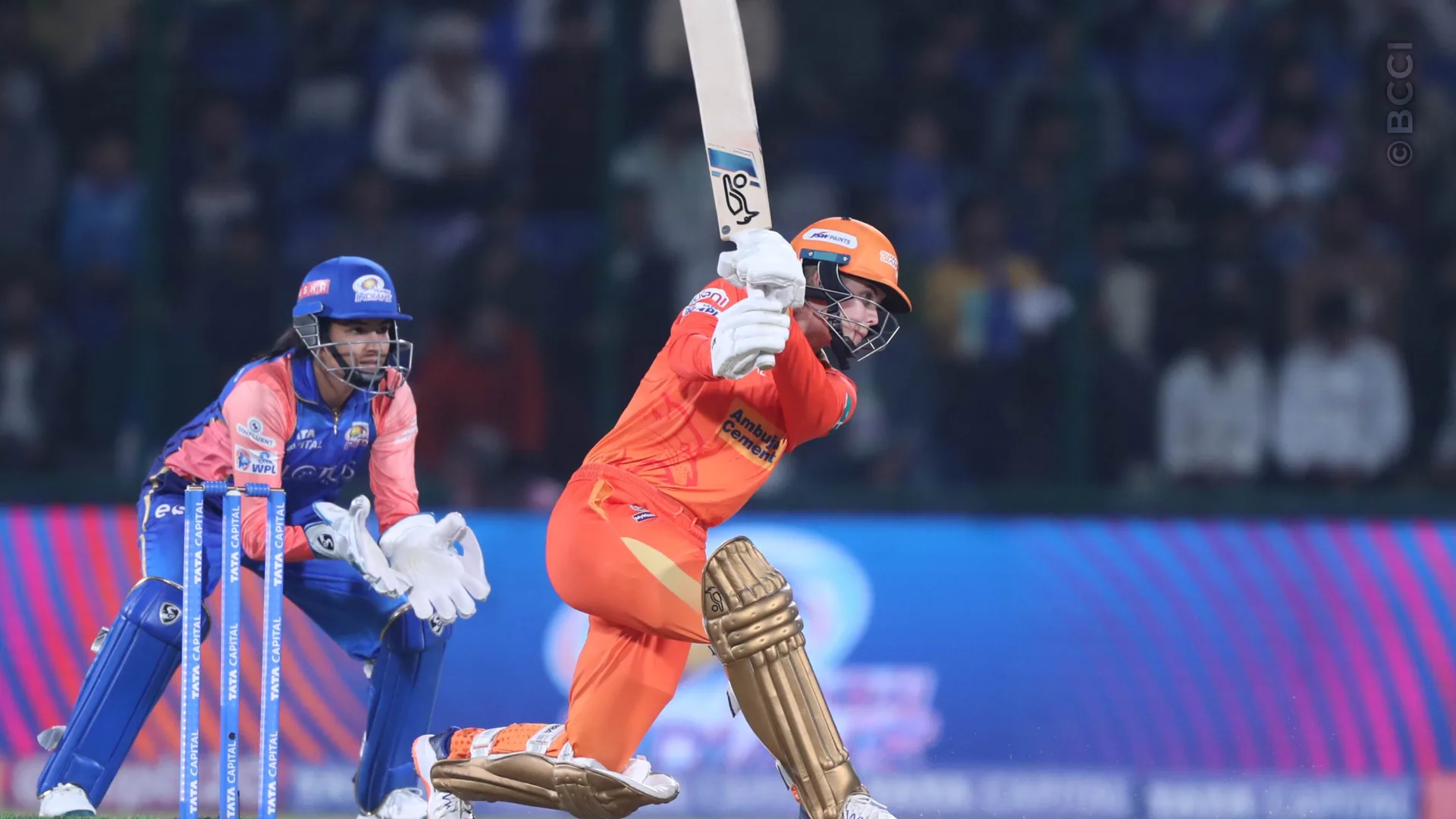 TATA WPL 2024: Match 16 - Mumbai Indians vs Gujarat Giants — photo 21