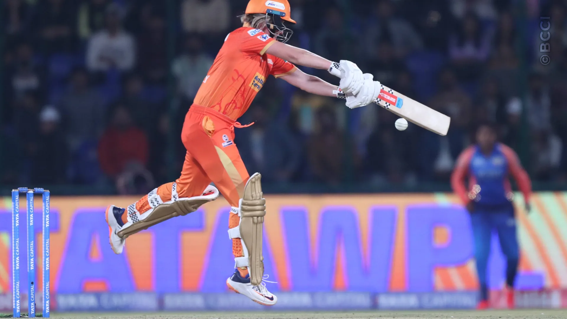 TATA WPL 2024: Match 16 - Mumbai Indians vs Gujarat Giants — photo 18