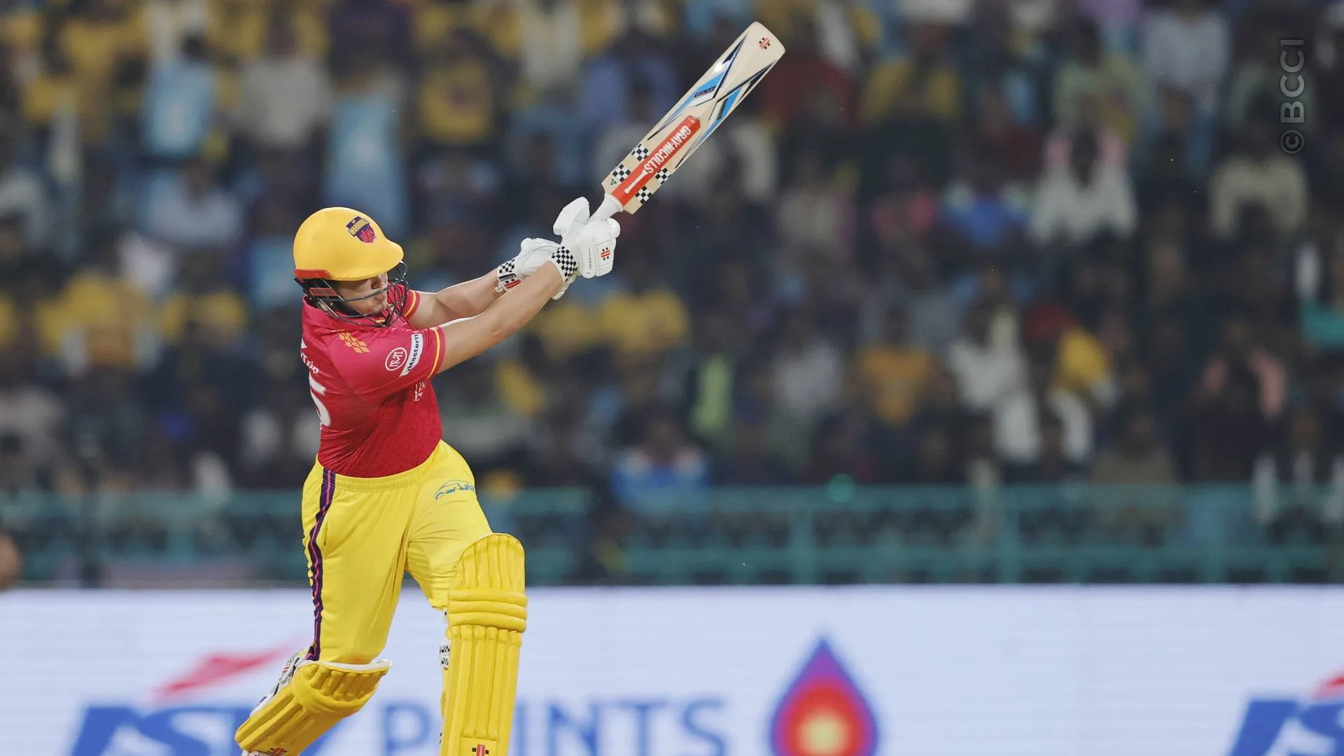 TATA WPL 2025: Match 18 - UP Warriorz vs Royal Challengers Bengaluru — photo 8