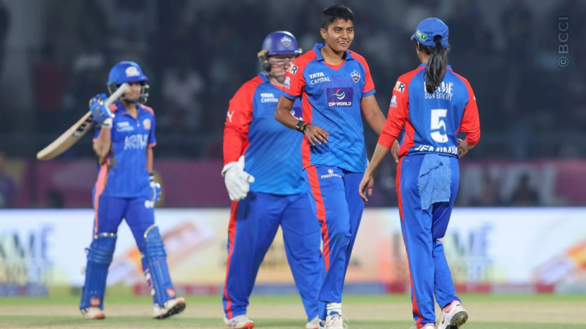TATA WPL 2026: Match 13 - Delhi Capitals vs Mumbai Indians — photo 7