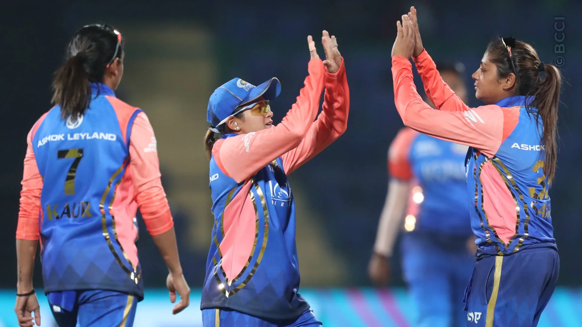 TATA WPL 2024: Match 12 - Delhi Capitals vs Mumbai Indians — photo 16