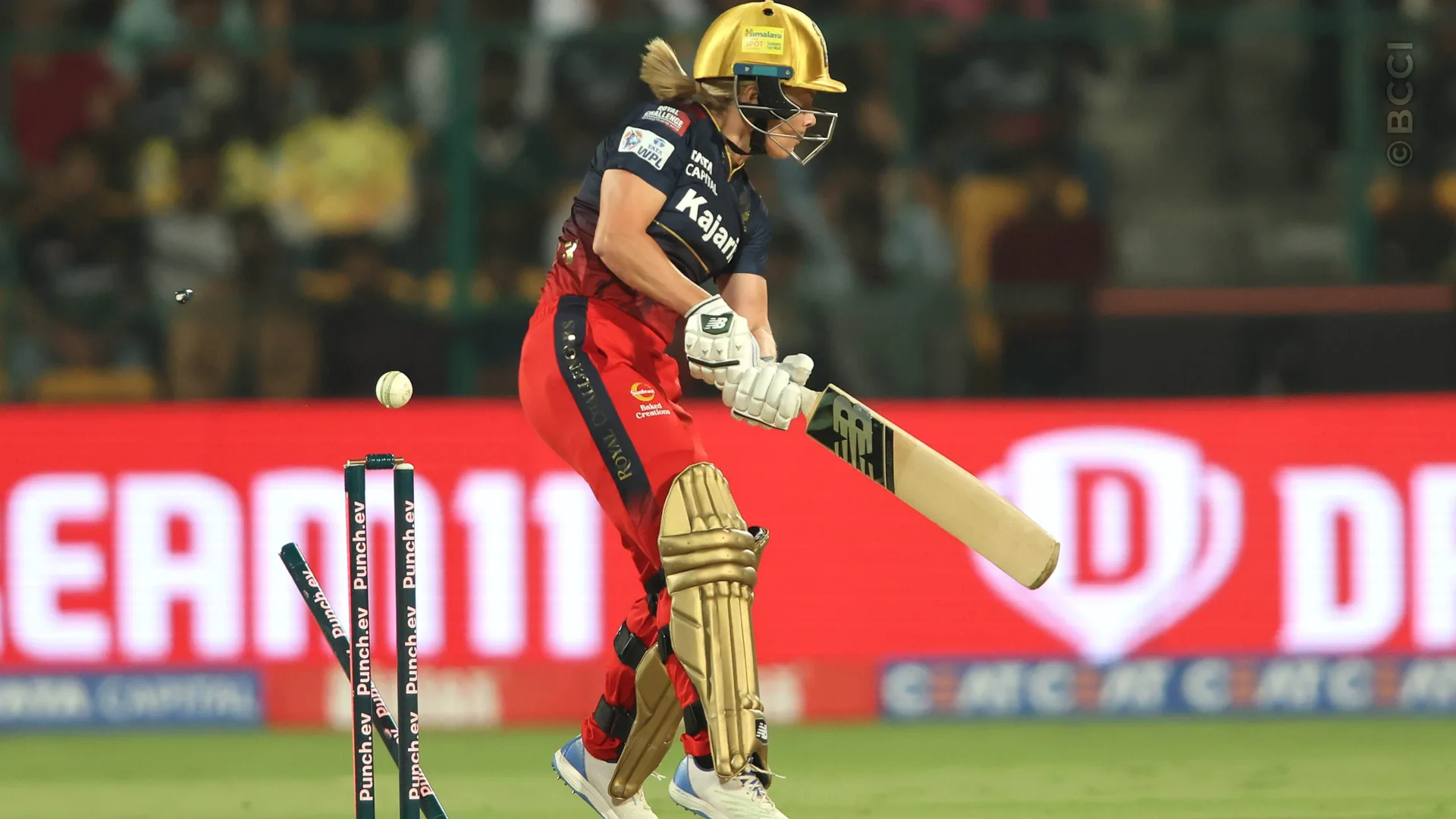 TATA WPL 2024: Match 9 - Royal Challengers Bangalore vs Mumbai Indians — photo 23