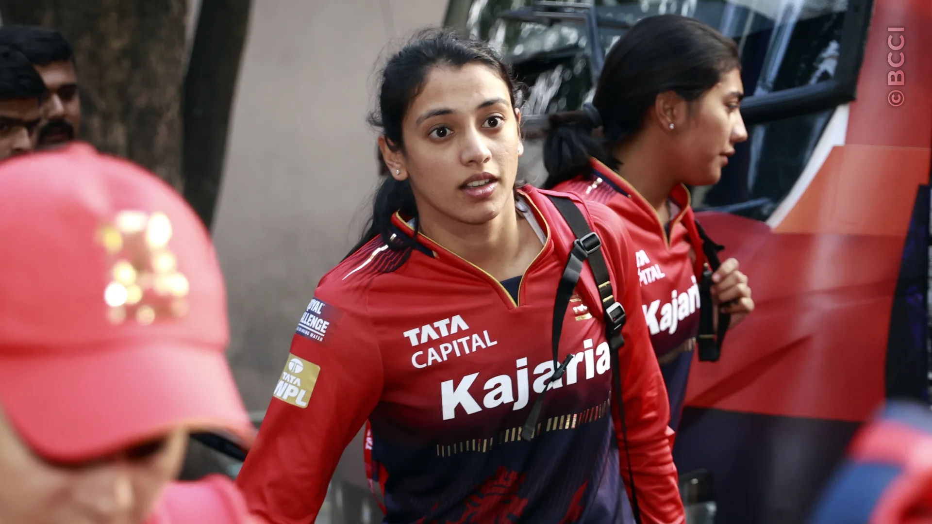 TATA WPL 2025: Match 7 - Royal Challengers Bengaluru vs Mumbai Indians — photo 2