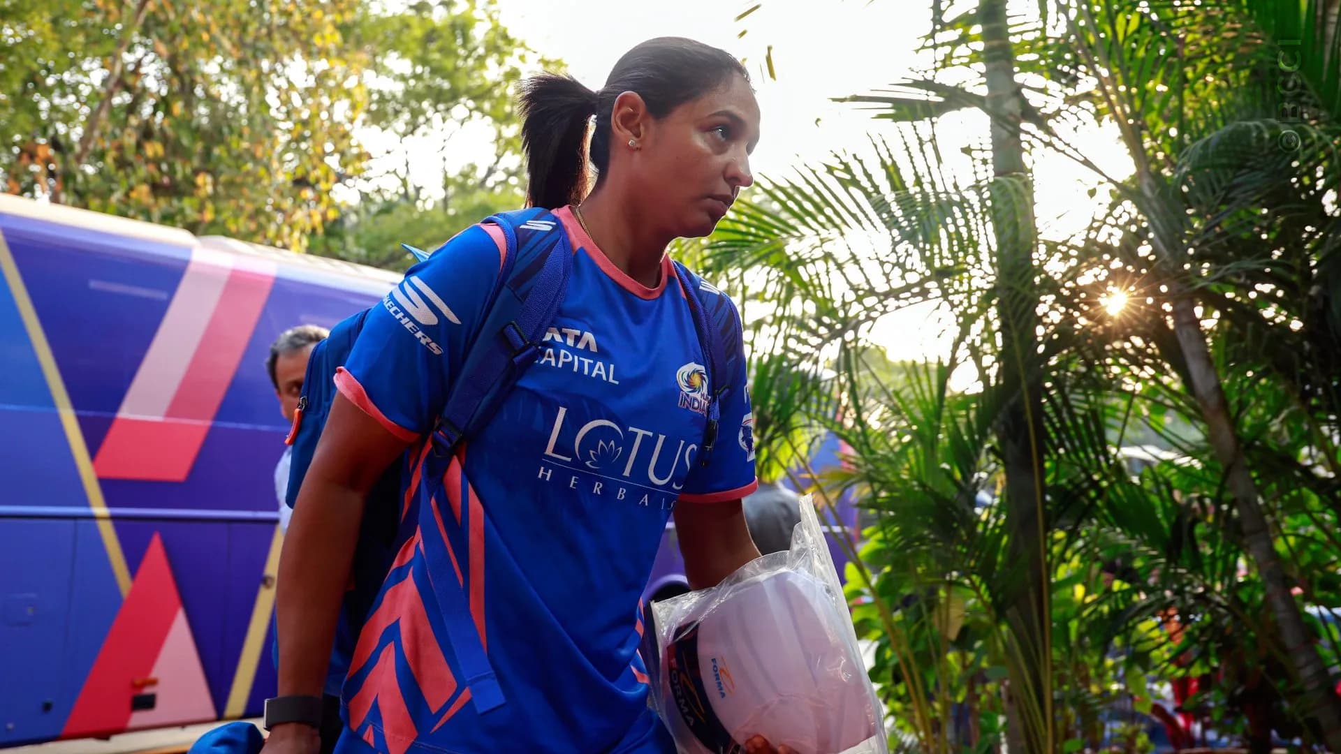 TATA WPL 2025: Match 11 - Mumbai Indians vs UP Warriorz — photo 5
