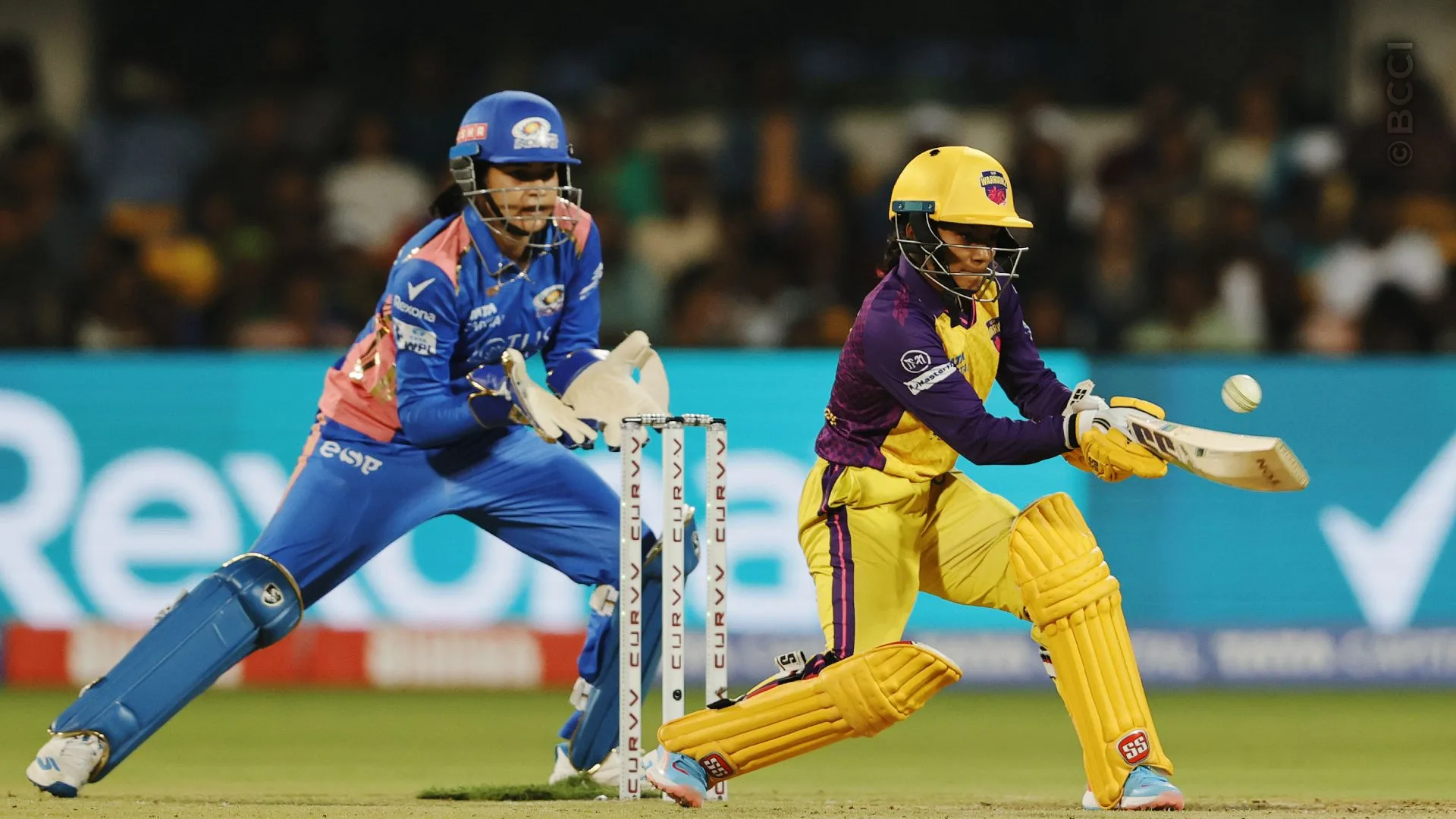 TATA WPL 2025: Match 11 - Mumbai Indians vs UP Warriorz — photo 24