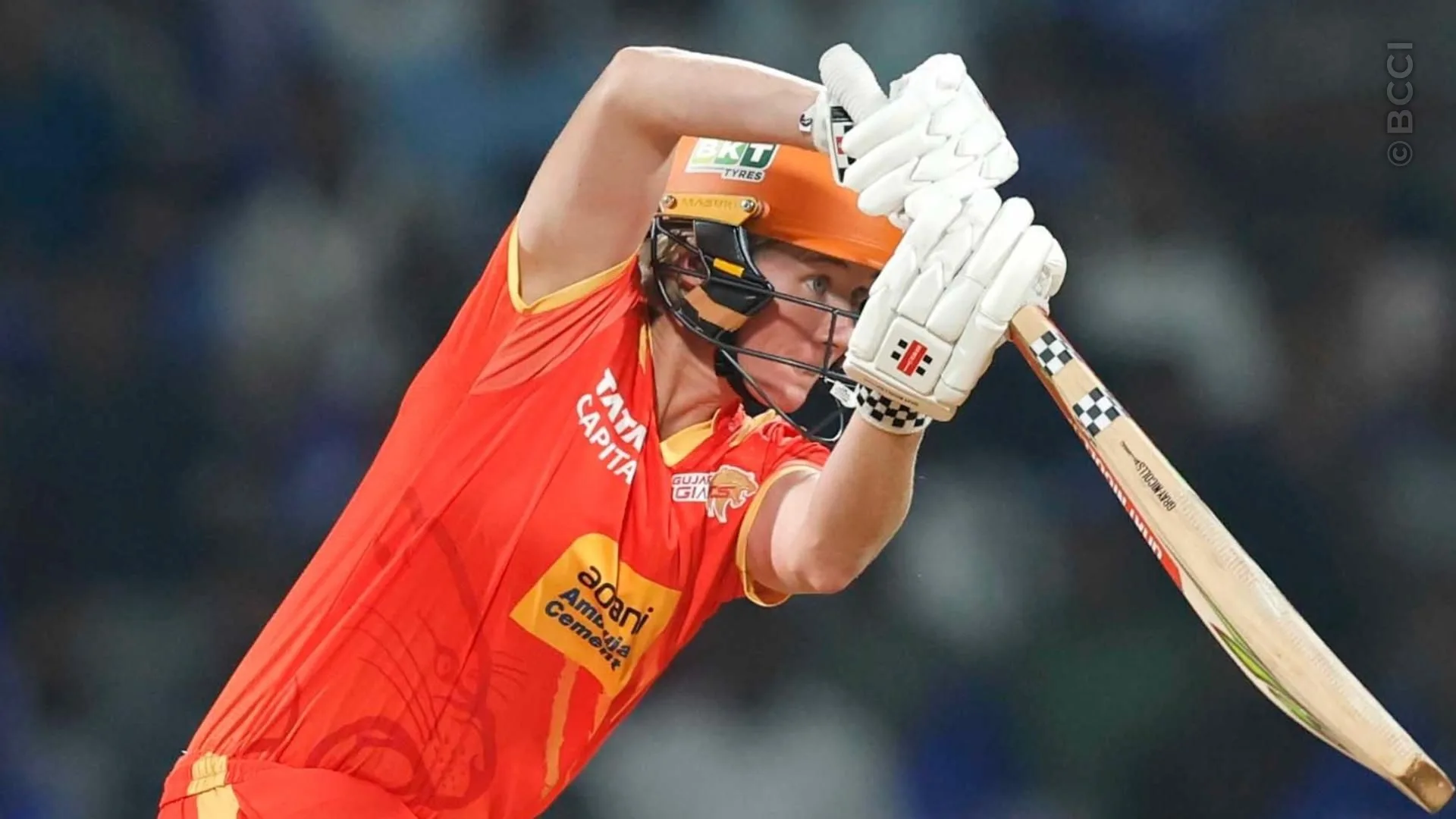TATA WPL 2026: Match 6 - Mumbai Indians vs Gujarat Giants — photo 4
