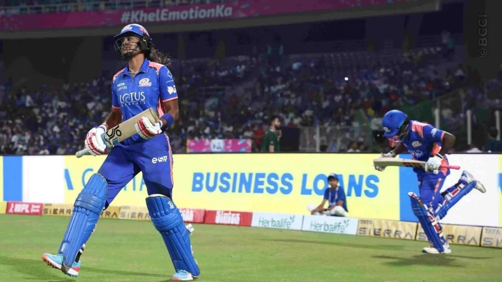 TATA WPL 2026: Match 6 - Mumbai Indians vs Gujarat Giants — photo 22