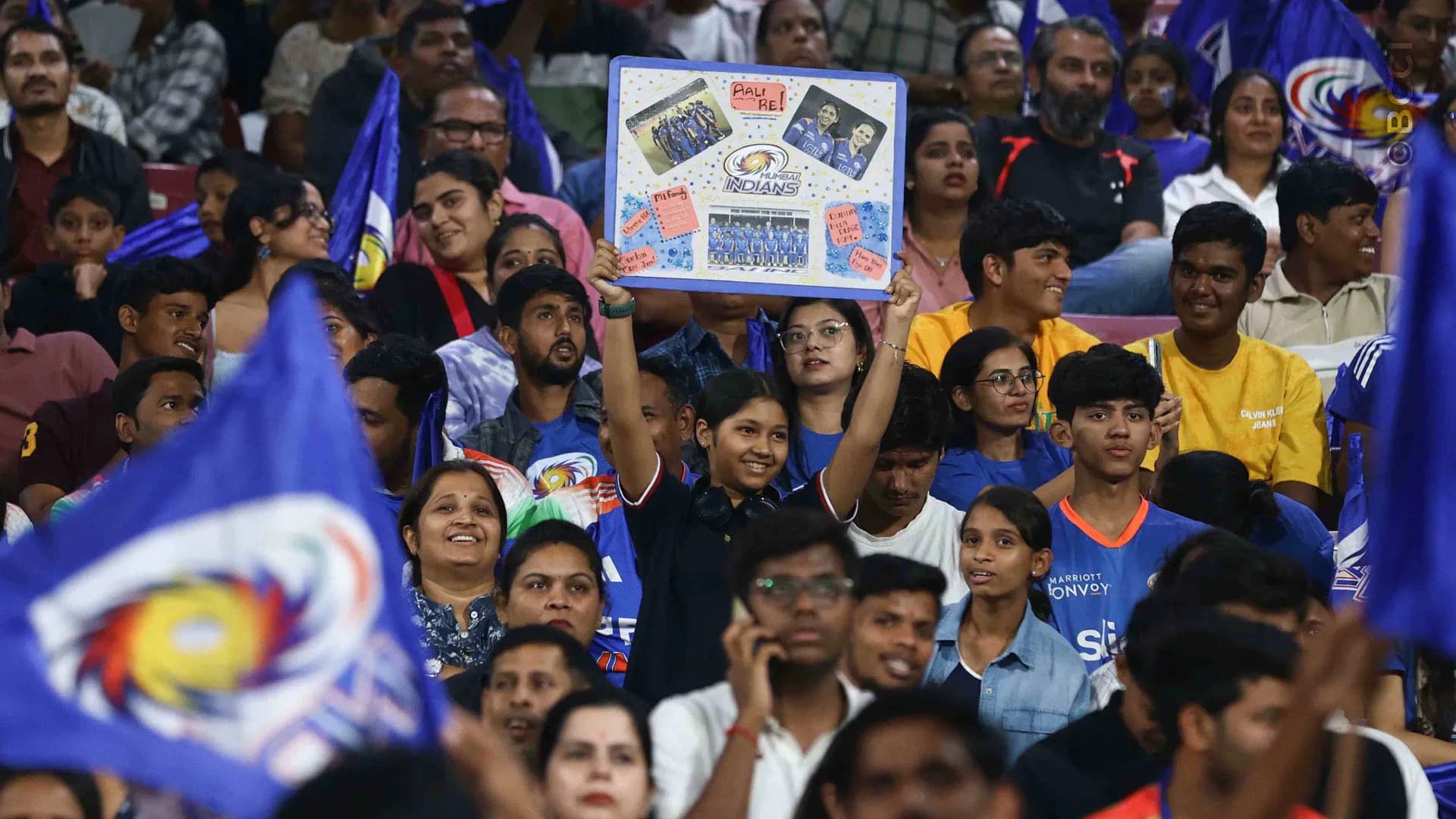 TATA WPL 2026: Match 6 - Mumbai Indians vs Gujarat Giants — photo 18