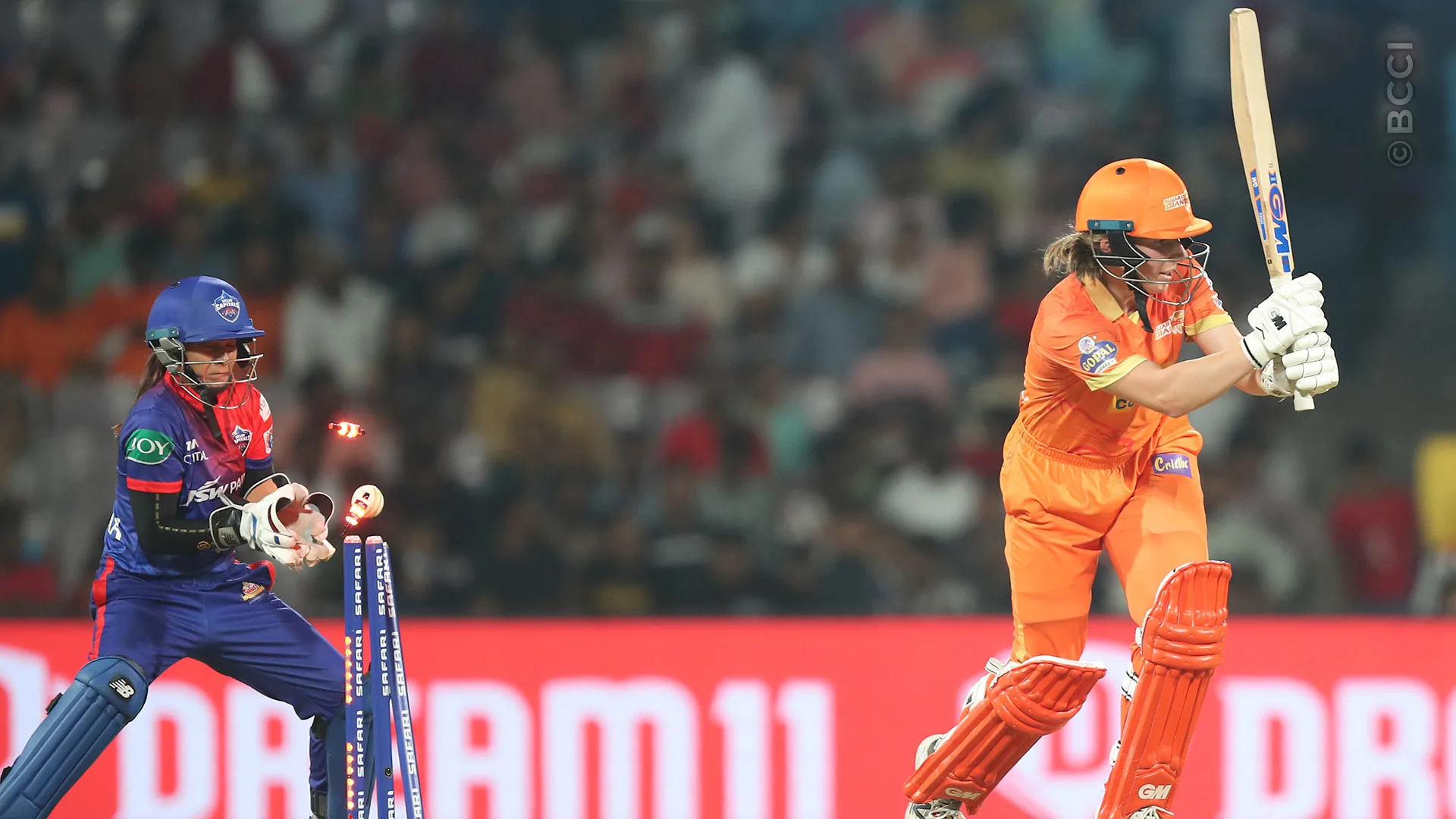 Match Album: Match 9 - Gujarat Giants vs Delhi Capitals — photo 20